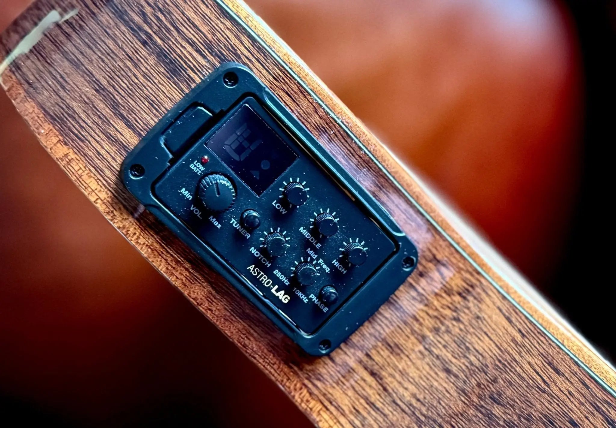 Buy LAG TRAMONTANE 118 T118ASCE-BRS AUDITORIUM SLIM CUT ELECTRO BROWN SHADOWw' £225 Custom Pro Setup Package Included