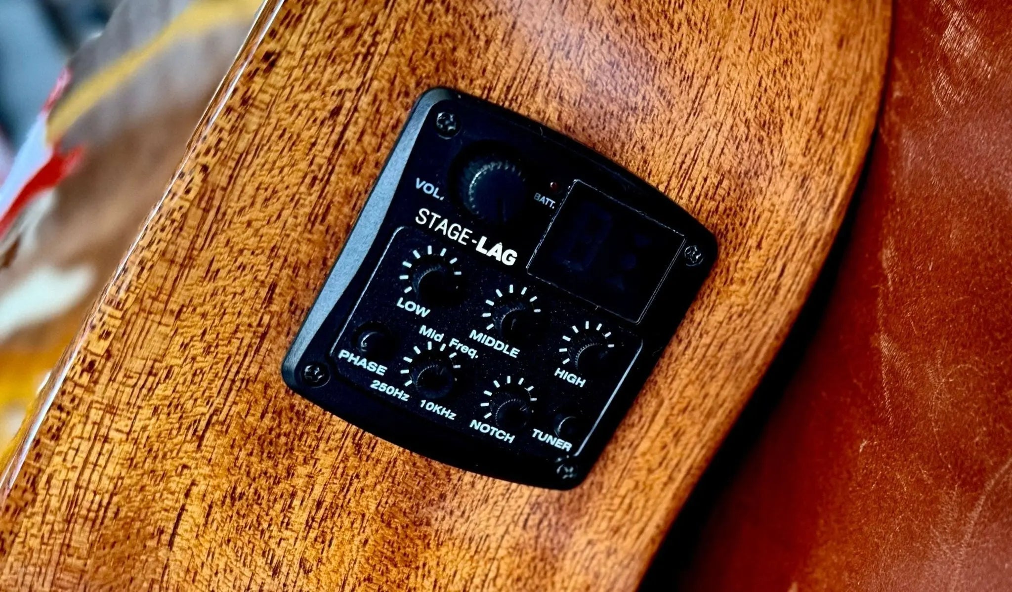 LAG TRAMONTANE 98 T98ACE AUDITORIUM, CUTAWAY, ELECTRO - Richards Guitars Of Stratford Upon Avon