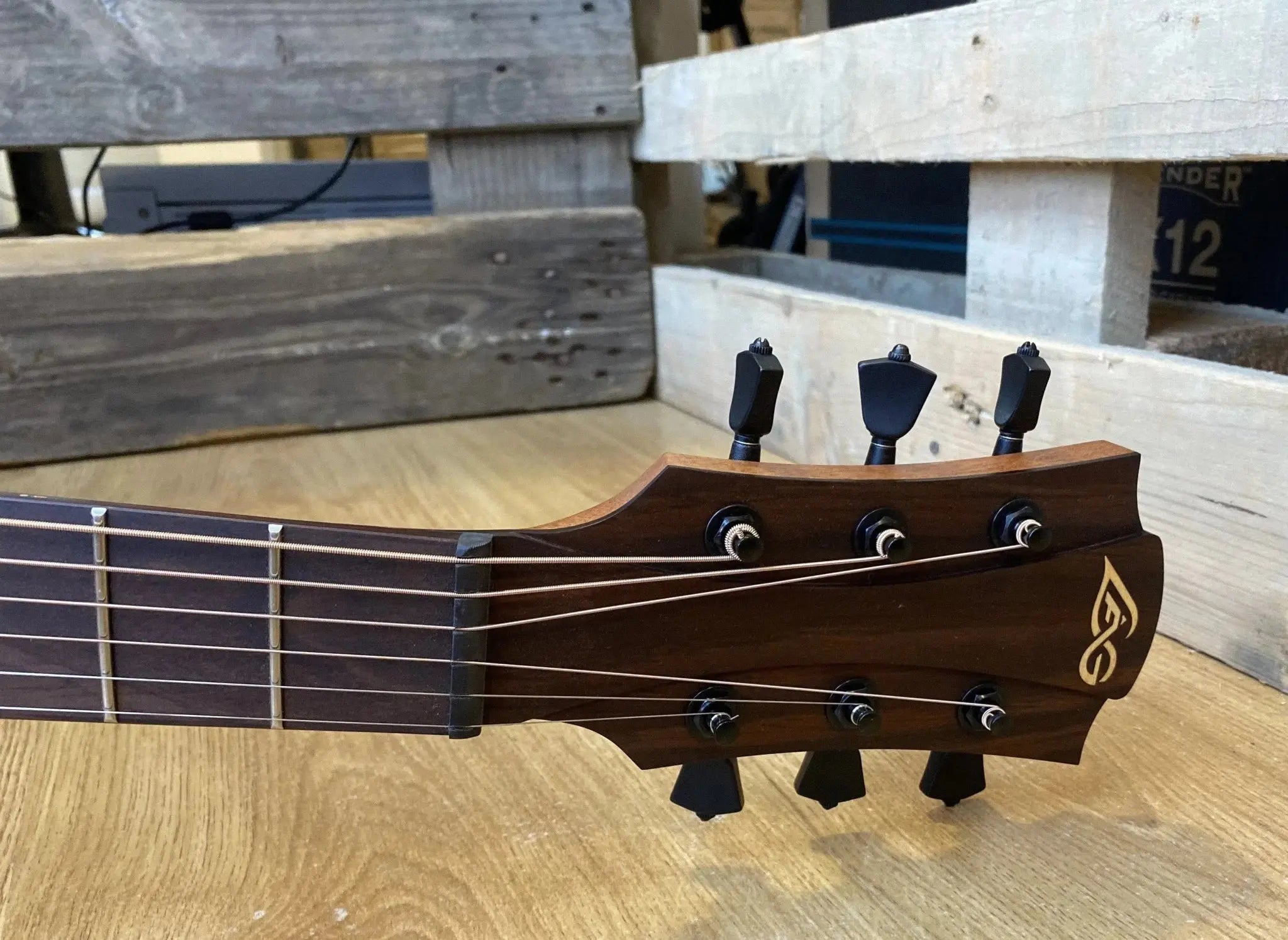 LAG TRAVEL STANDARD TRAVEL - KAE TRAVEL KHAYA ELECTRO - Richards Guitars Of Stratford Upon Avon