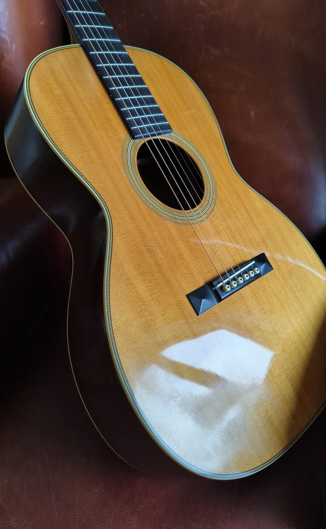 Martin 000 - 28 12 fret Parlour - well loved (used) - Richards Guitars Of Stratford Upon Avon