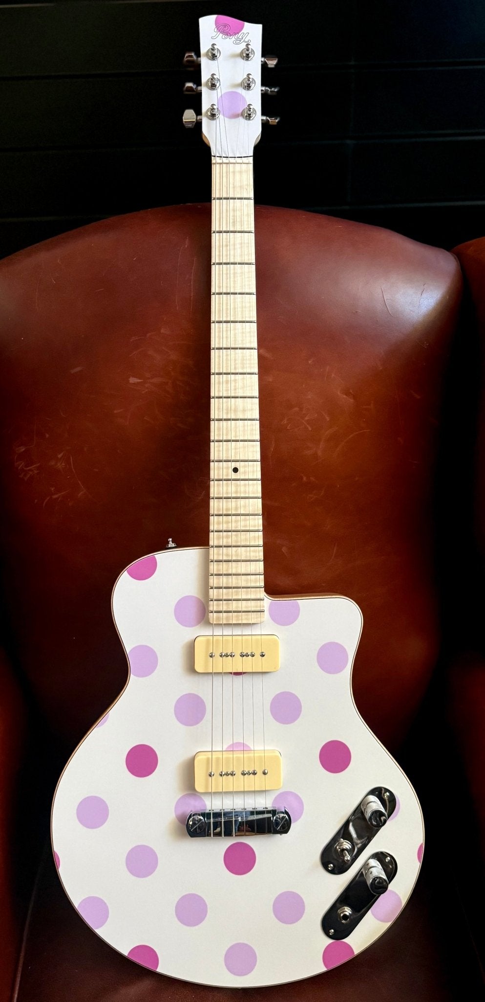 Pony Riva Pink Polka. Hand Made in Germany (And SOOOOOO COOL!!!!) - Richards Guitars Of Stratford Upon Avon