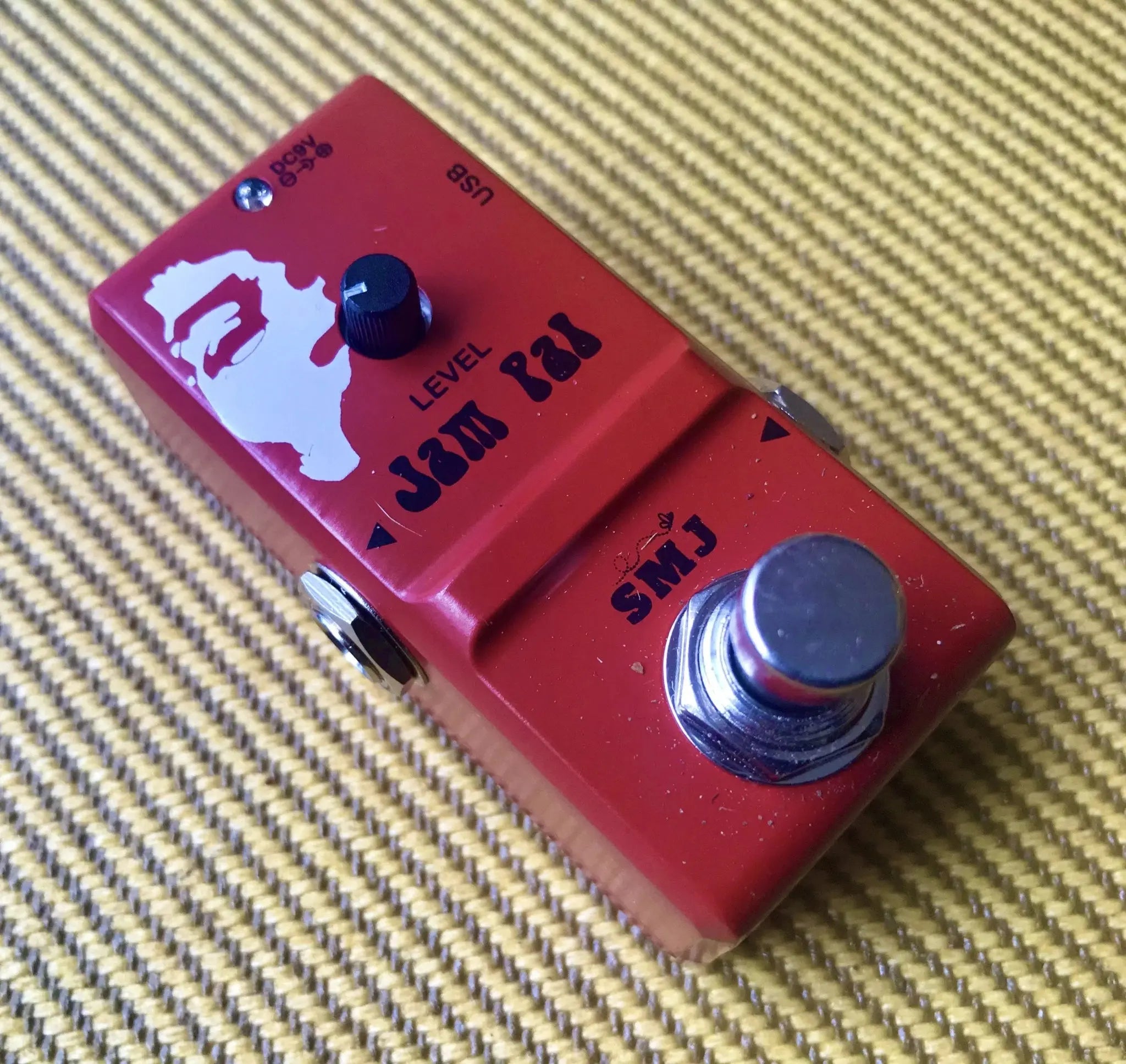 SMJ Jam Pal Guitar Looper. The Ultimate Take Anwhere Jamming Solution - Richards Guitars Of Stratford Upon Avon