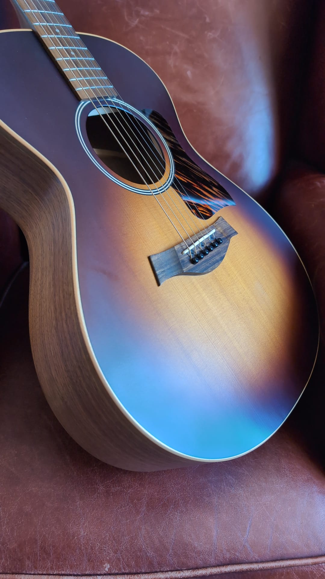 Taylor AD12e - SB (Used) - Richards Guitars Of Stratford Upon Avon