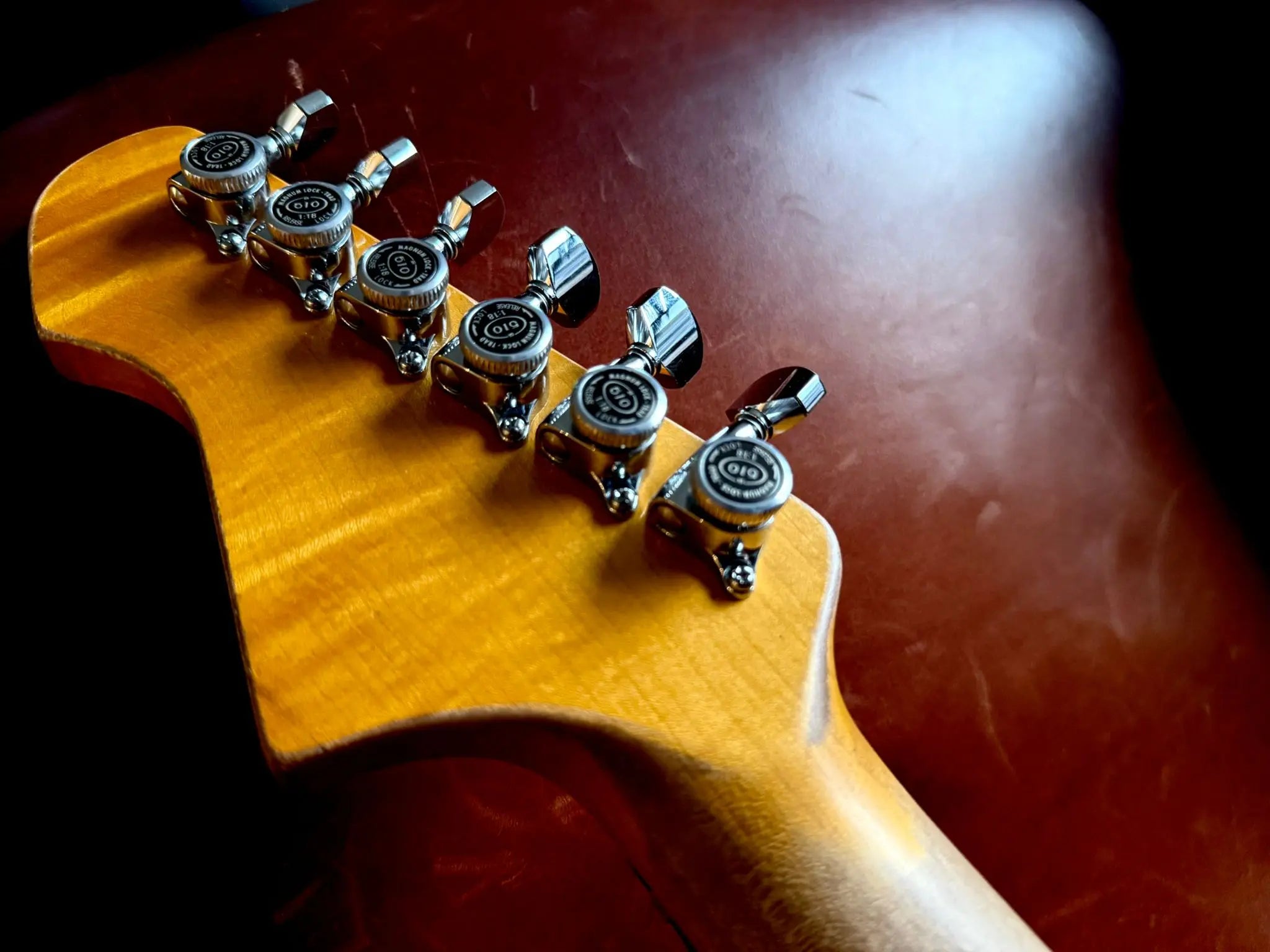 Buy Valiant Jupiter "Dual Coat" Fiesta Red Barhat Distressed