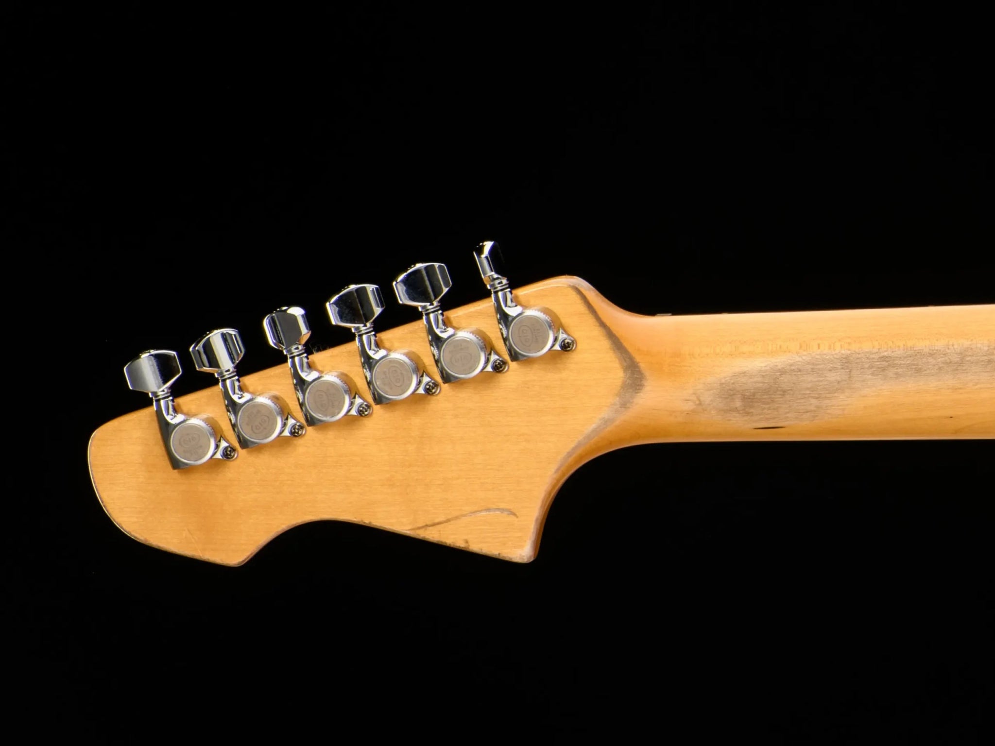 Valiant Jupiter Olive Mash Distressed - Richards Guitars Of Stratford Upon Avon