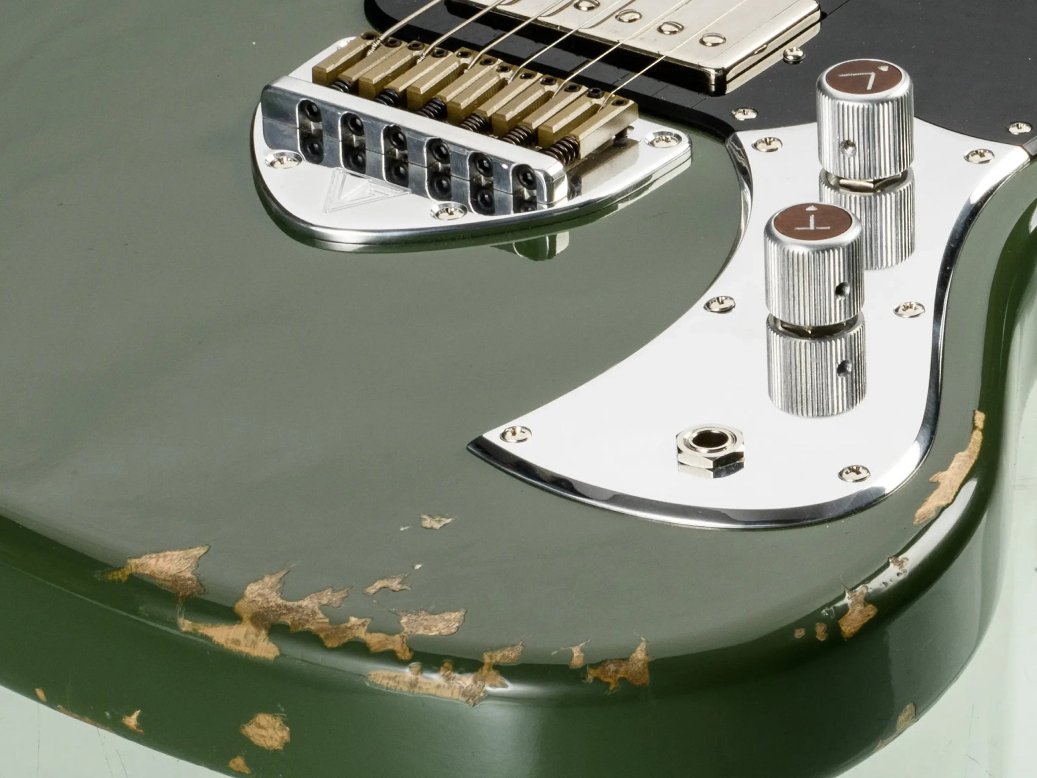 Valiant Jupiter Olive Mash Distressed - Richards Guitars Of Stratford Upon Avon