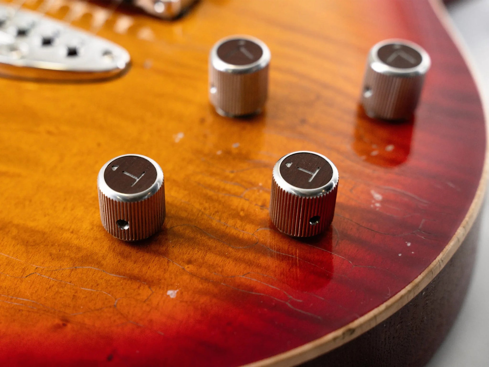 Valiant Smith Distressed Cherry Burst Electric Guitar - Richards Guitars Of Stratford Upon Avon