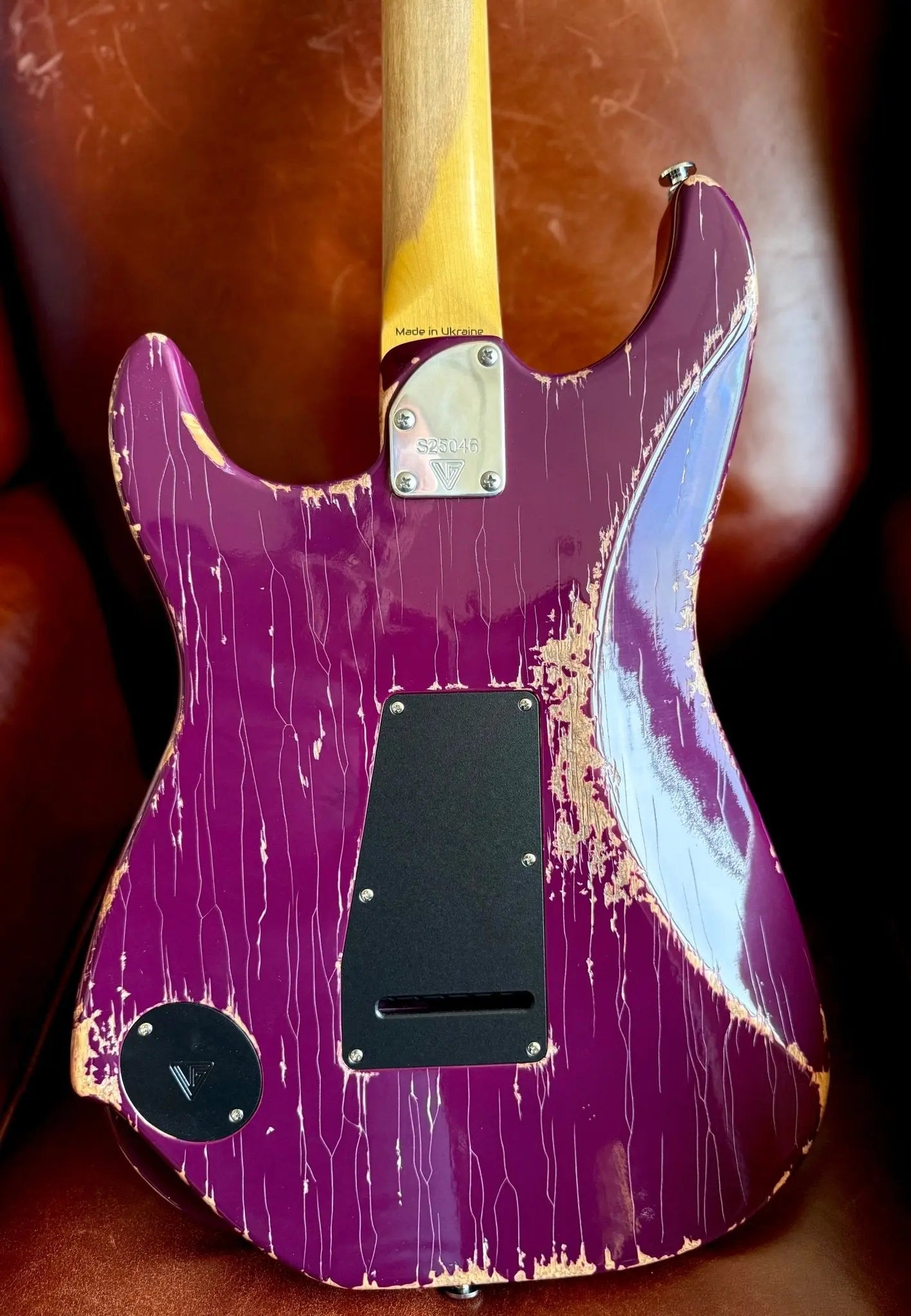 Valiant Soothsayer Distressed Purple W' Stainless Steel Fret Upgrade - Richards Guitars Of Stratford Upon Avon