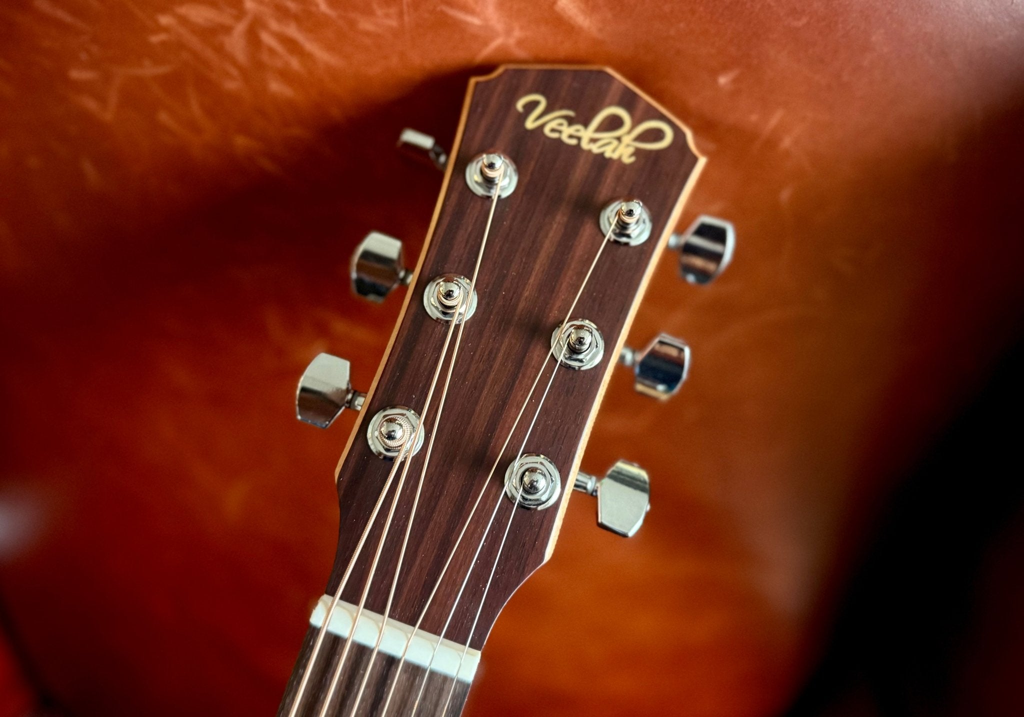 Veelah V1 OMCE Solid Top Spruce Electro Acoustic Guitar w/ Gig Bag - Richards Guitars Of Stratford Upon Avon