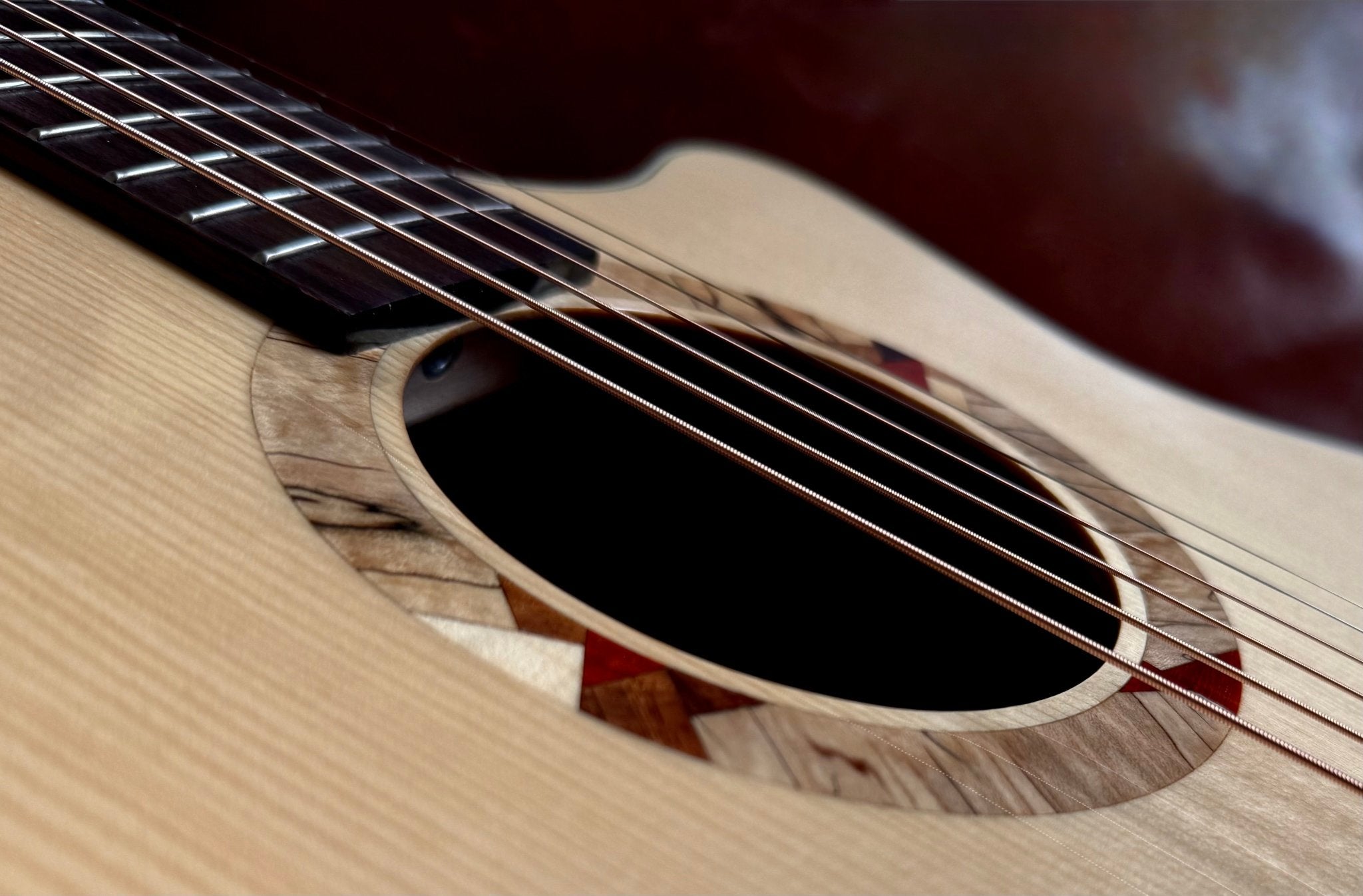 Veelah V2 GAC Solid Top Spruce Acoustic Guitar w/ Gig Bag - Richards Guitars Of Stratford Upon Avon