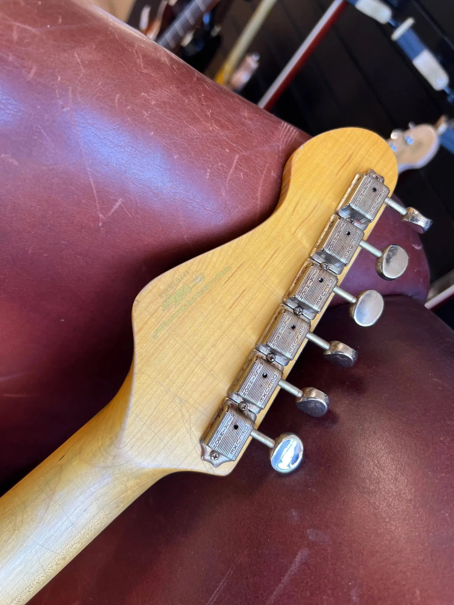 Vintage ProShop V6 "Industrial Punk" Custom Inc. Exclusive Vintage Custom Pro Setup - Richards Guitars Of Stratford Upon Avon