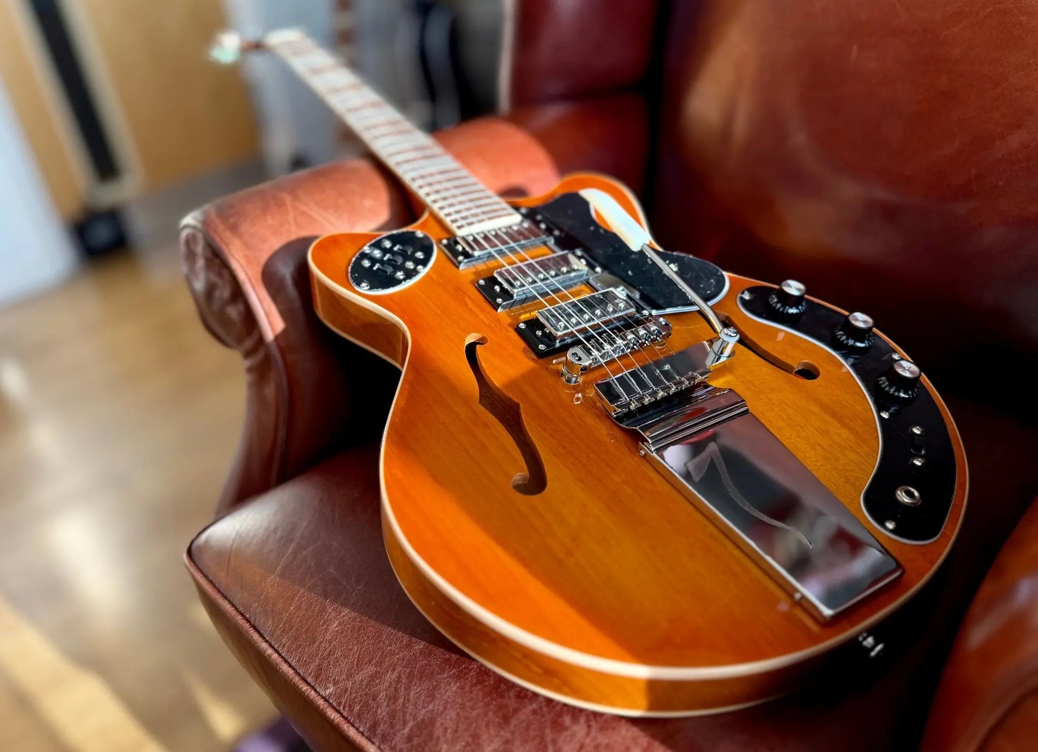 Vintage REVO Series 'Superthin' Electric Guitar ~ Amberburst - Richards Guitars Of Stratford Upon Avon