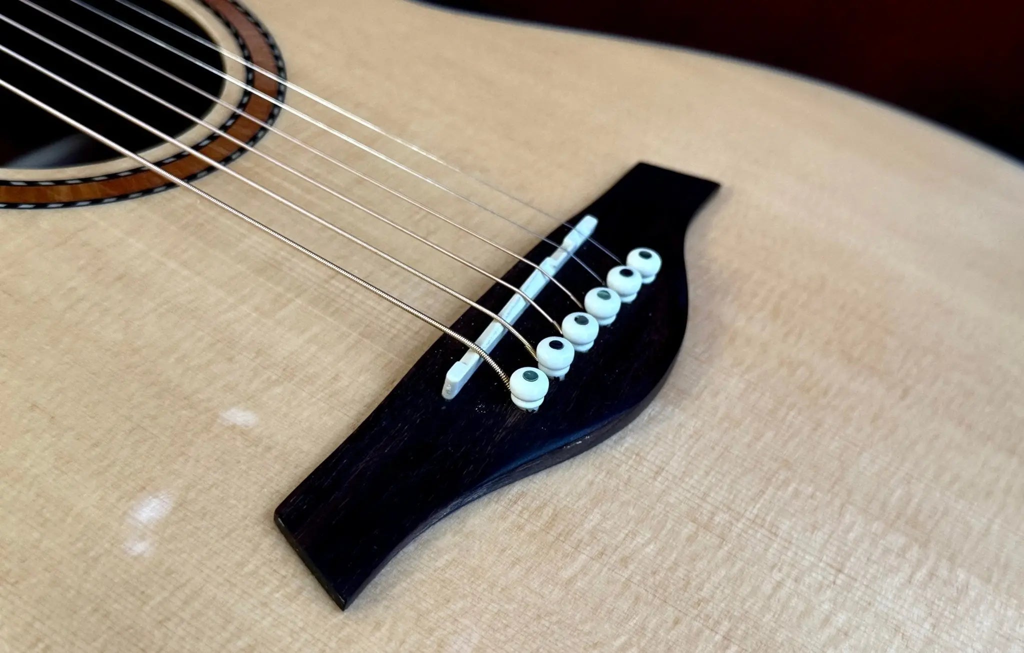 Vintage V1850 Performer Series Acoustic All Solid Parlour Guitar. Top Personal Recommendation - Richards Guitars Of Stratford Upon Avon