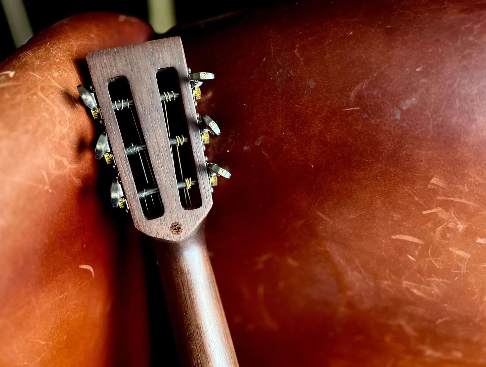 Vintage* V880AQ Historic Series 'Parlour' Acoustic Guitar - Richards Guitars Of Stratford Upon Avon