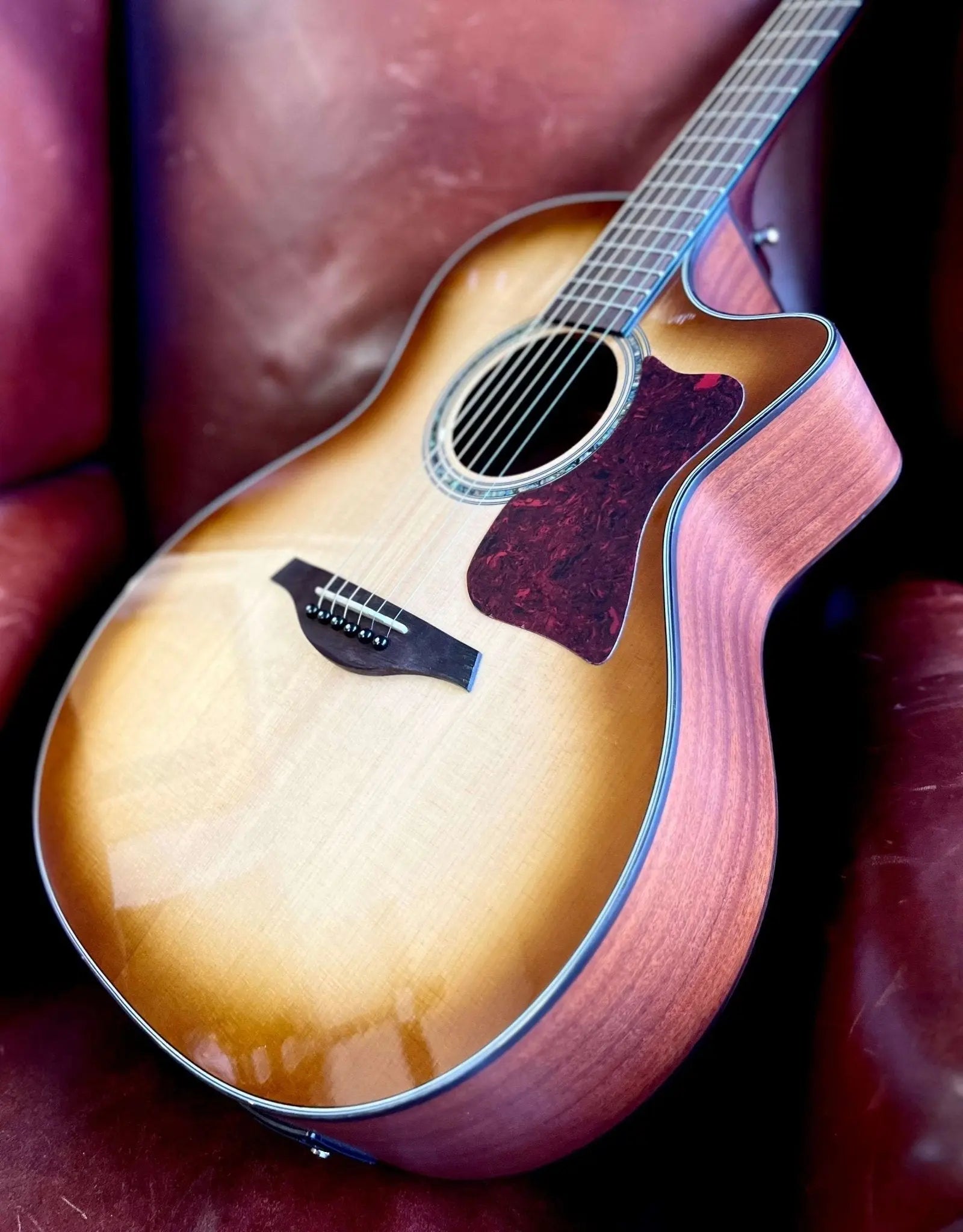 Vintage VGA990 Electro - Acoustic Sweetwater Guitar ~ Sunburst - Richards Guitars Of Stratford Upon Avon