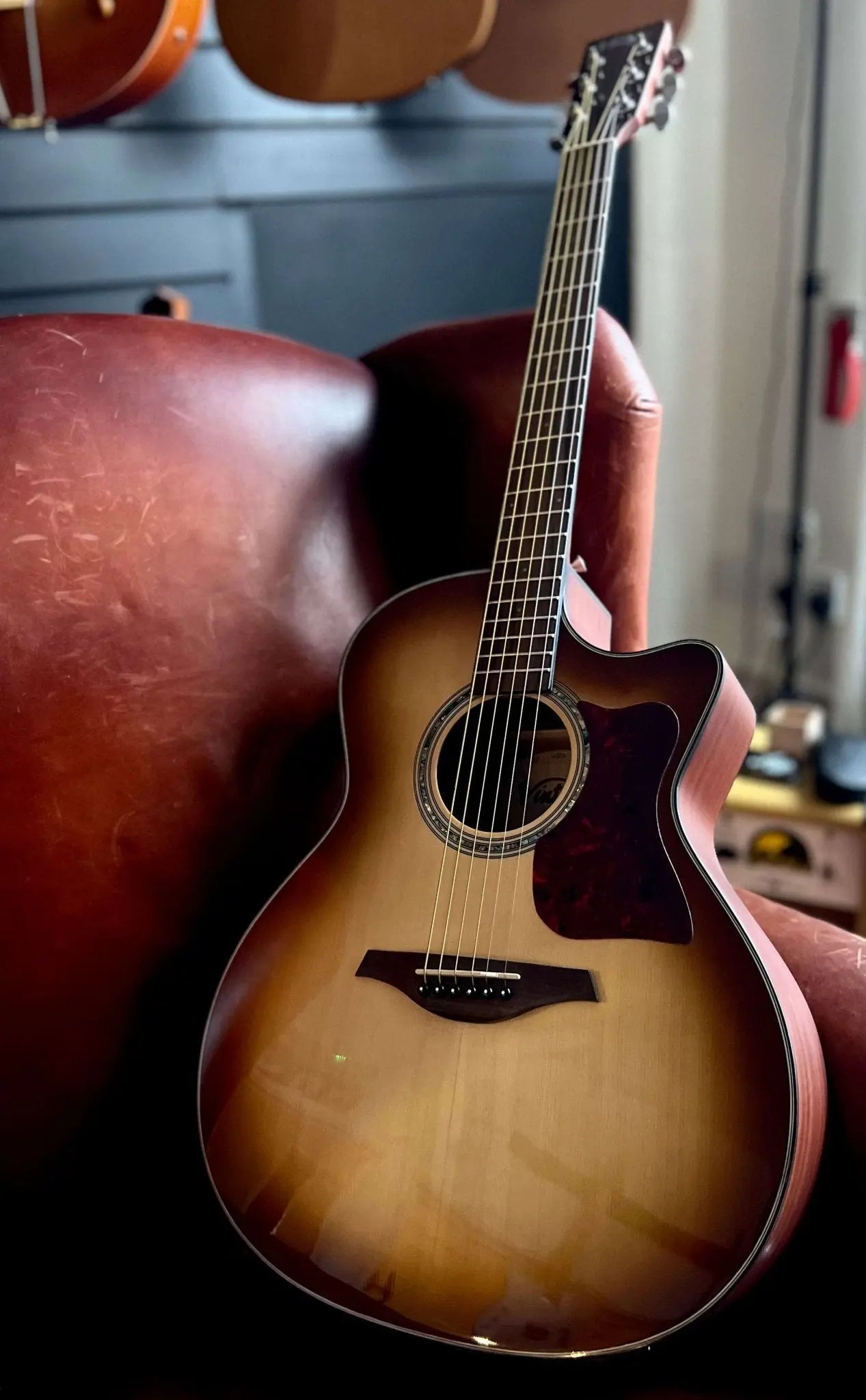 Vintage VGA990 Electro - Acoustic Sweetwater Guitar ~ Sunburst - Richards Guitars Of Stratford Upon Avon