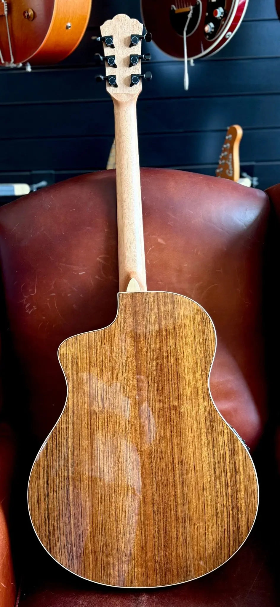 Washburn Bella Tono SUPREMA SC40SCE - Natural - NEW 2025 Electro Acoustic Guitar - Richards Guitars Of Stratford Upon Avon