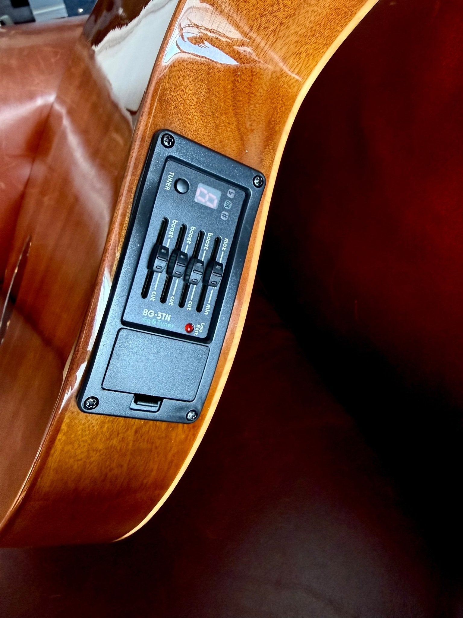 Washburn EACT42S - Thinline - Natural Electro Nylon Strung Guitar w'£225 Custom Pro Setup & Back Up Service - Richards Guitars Of Stratford Upon Avon