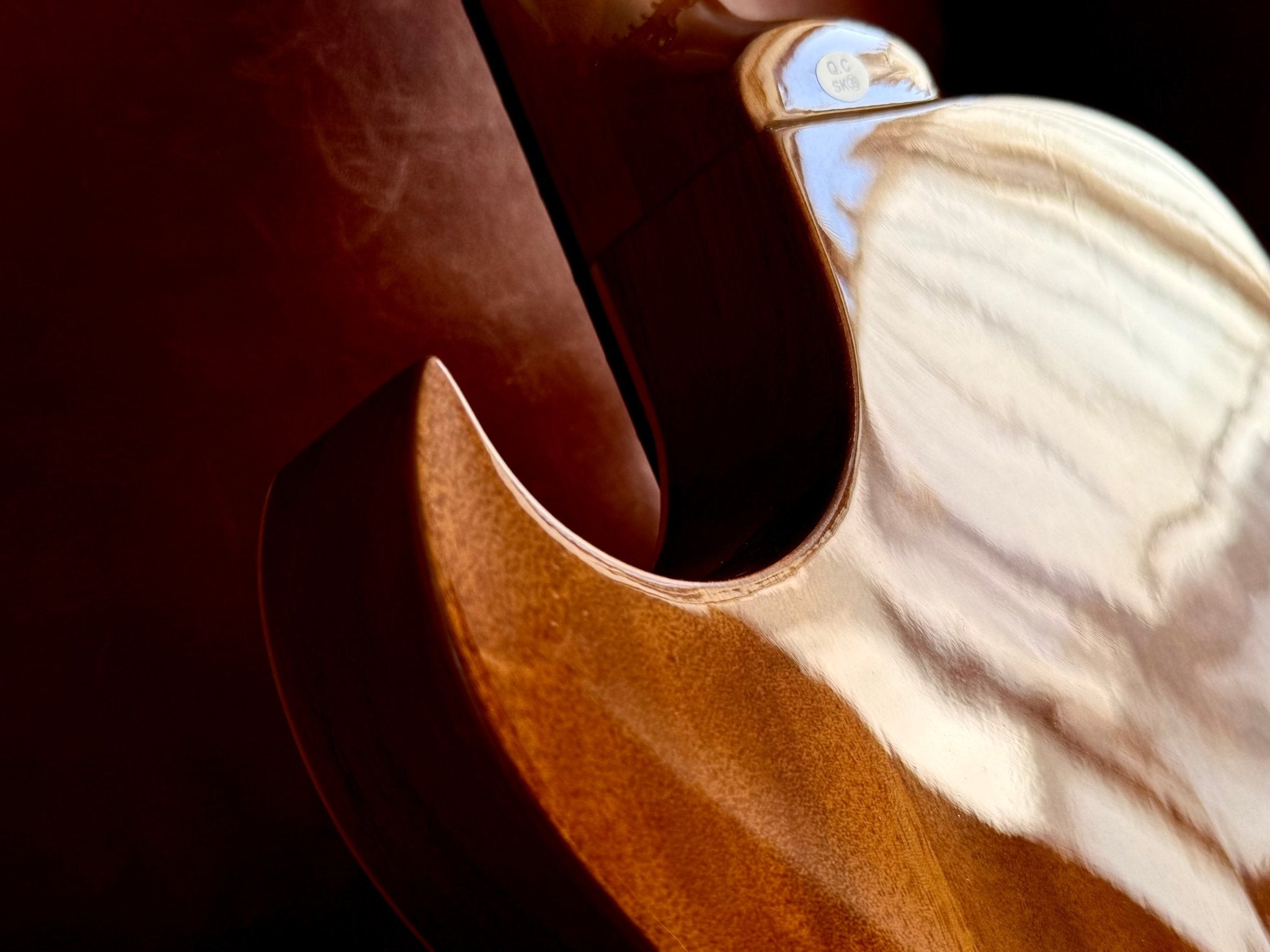 Washburn EACT42S - Thinline - Natural Electro Nylon Strung Guitar w'£225 Custom Pro Setup & Back Up Service - Richards Guitars Of Stratford Upon Avon