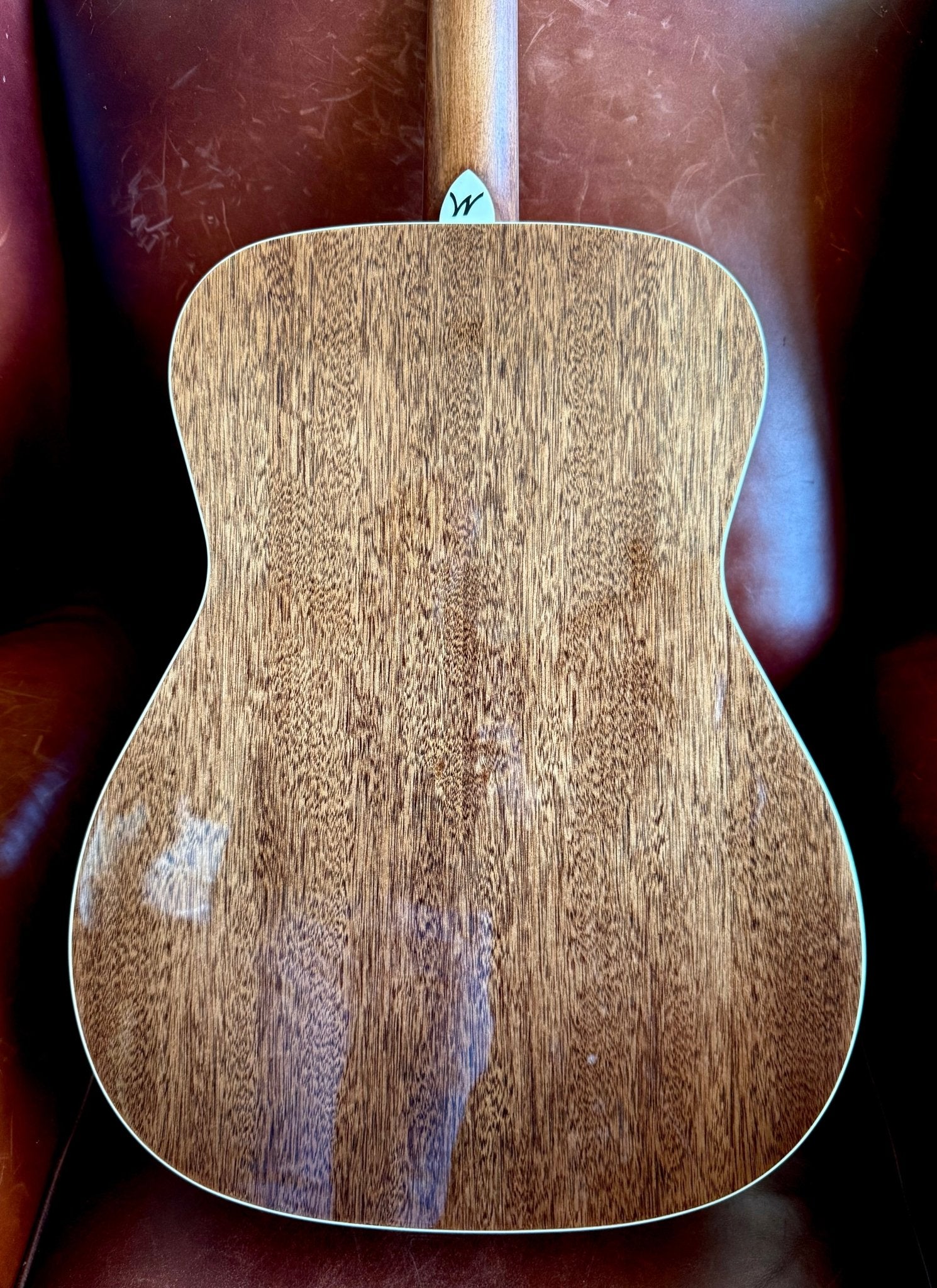 Washburn F11S - Folk - Natural Acoustic Guitar - Richards Guitars Of Stratford Upon Avon