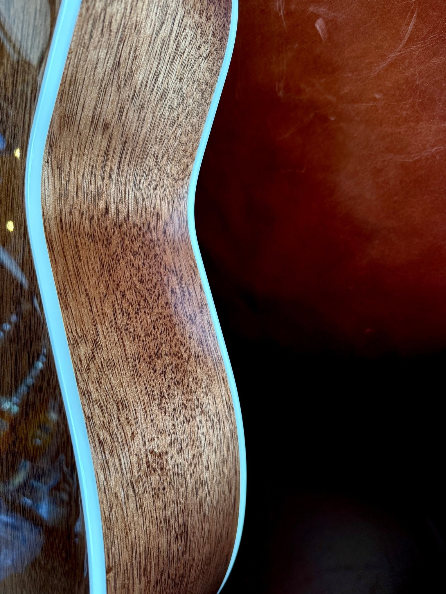 Washburn F11S - Folk - Natural Acoustic Guitar - Richards Guitars Of Stratford Upon Avon