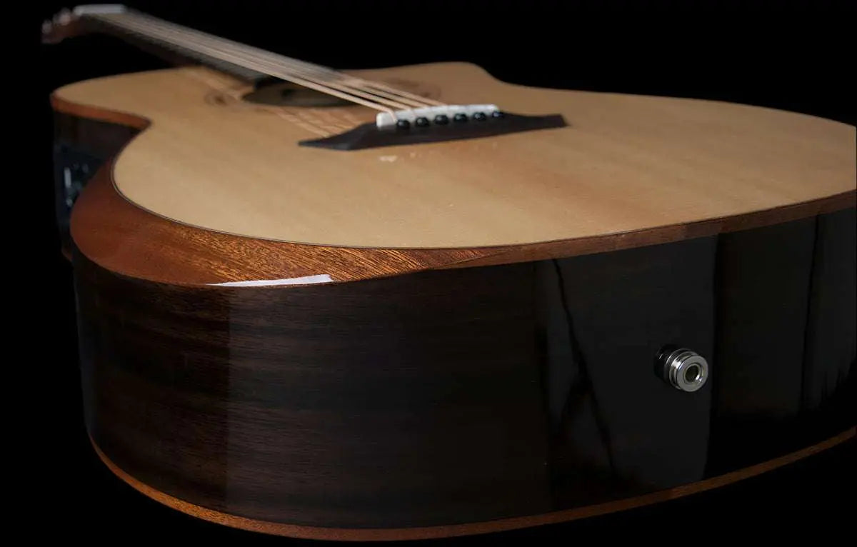 Washburn G20SCE - Grand Auditorium - Natural Electro Acoustic Guitar - Richards Guitars Of Stratford Upon Avon