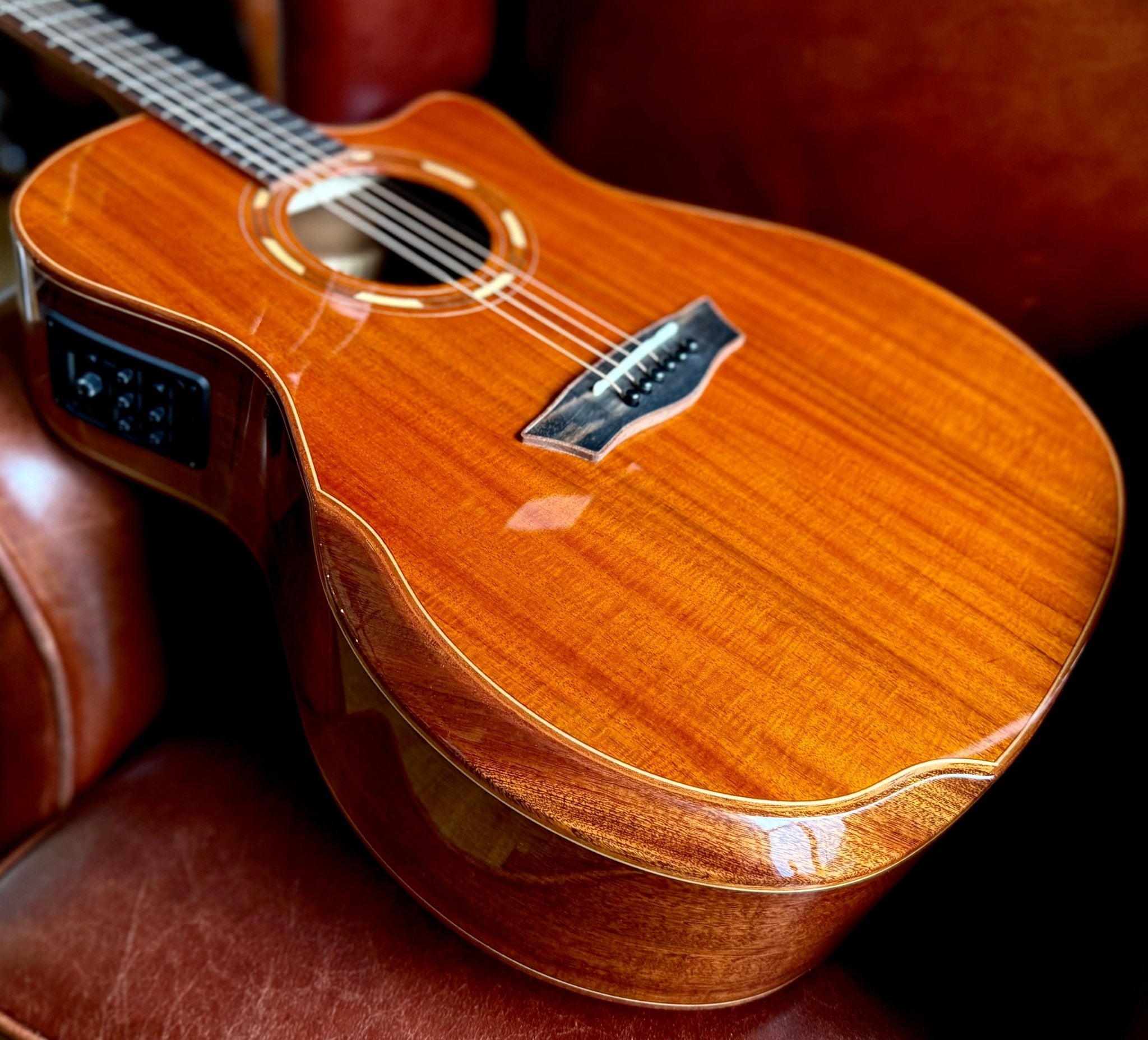 Washburn G55CE KOA w/ CASE - Grand Auditorium - Natural Electro Acoustic Guitar - Richards Guitars Of Stratford Upon Avon