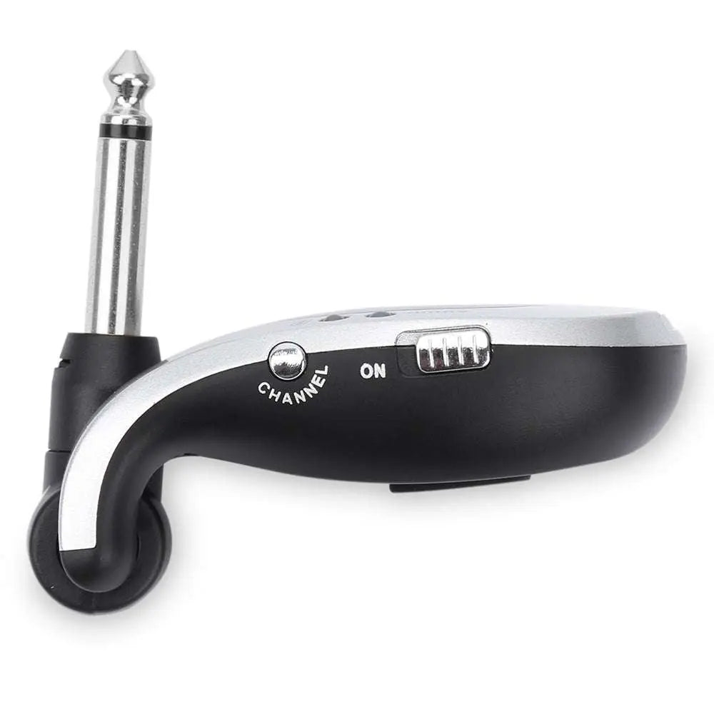 Xvive XU2 Wireless Instrument Transmitter ~ Silver - Richards Guitars Of Stratford Upon Avon