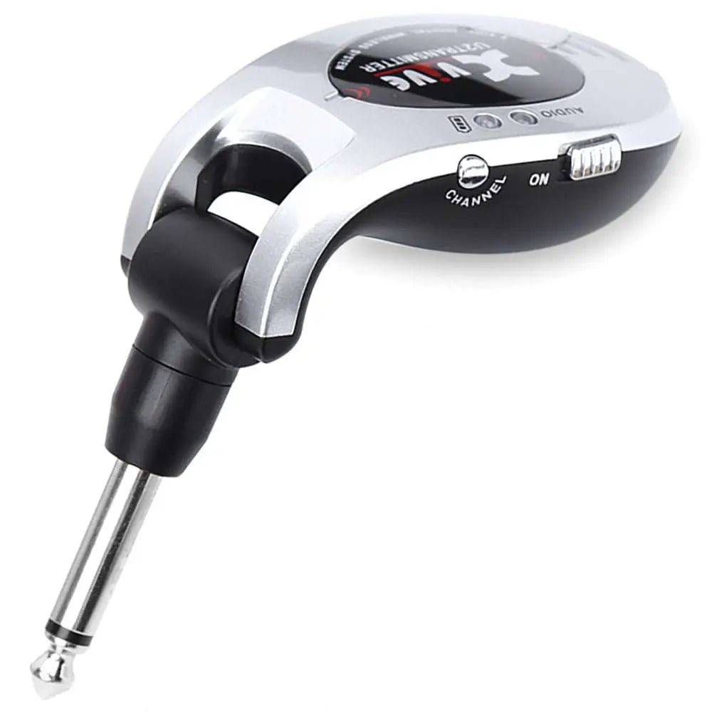 Xvive XU2 Wireless Instrument Transmitter ~ Silver - Richards Guitars Of Stratford Upon Avon