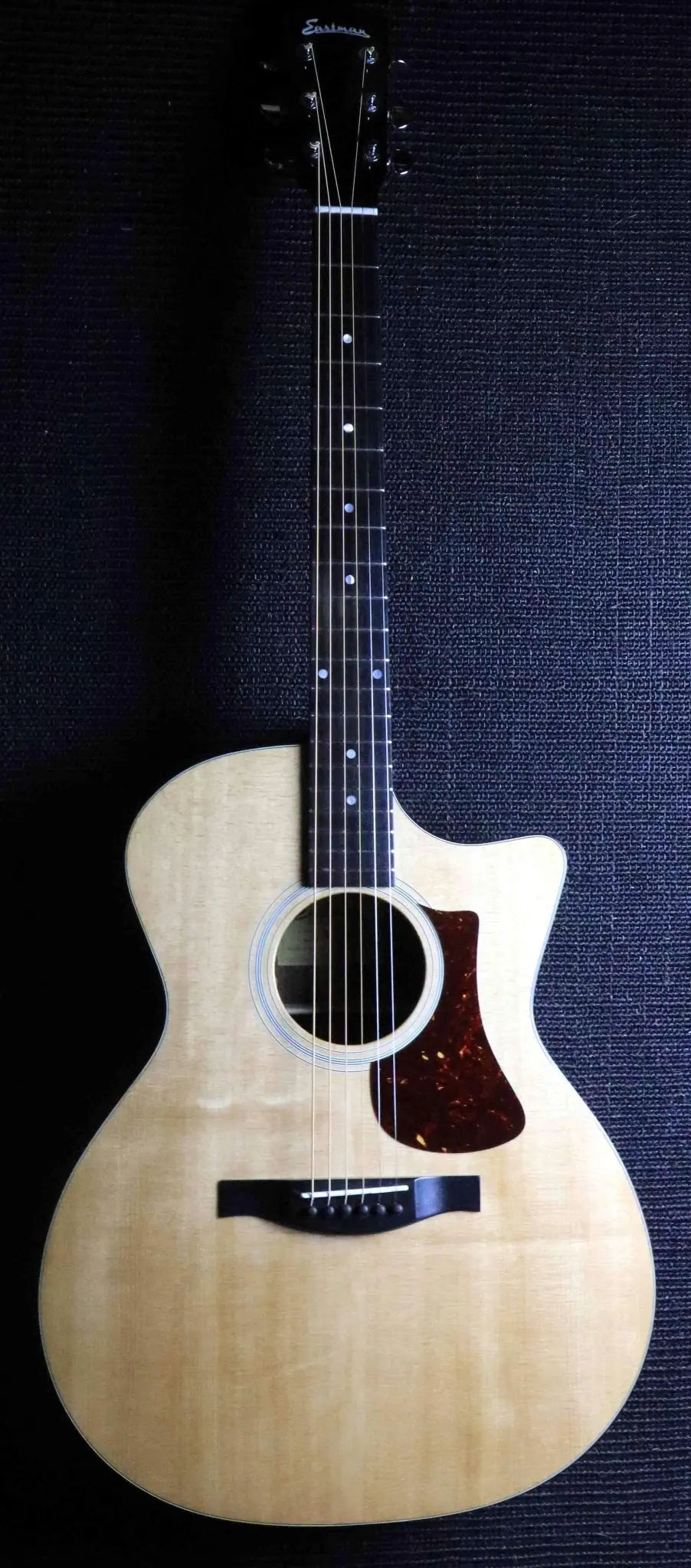 Eastman AC122 - 1CE (Price inc. Custom Pro Setup Package) - Richards Guitars Of Stratford Upon Avon