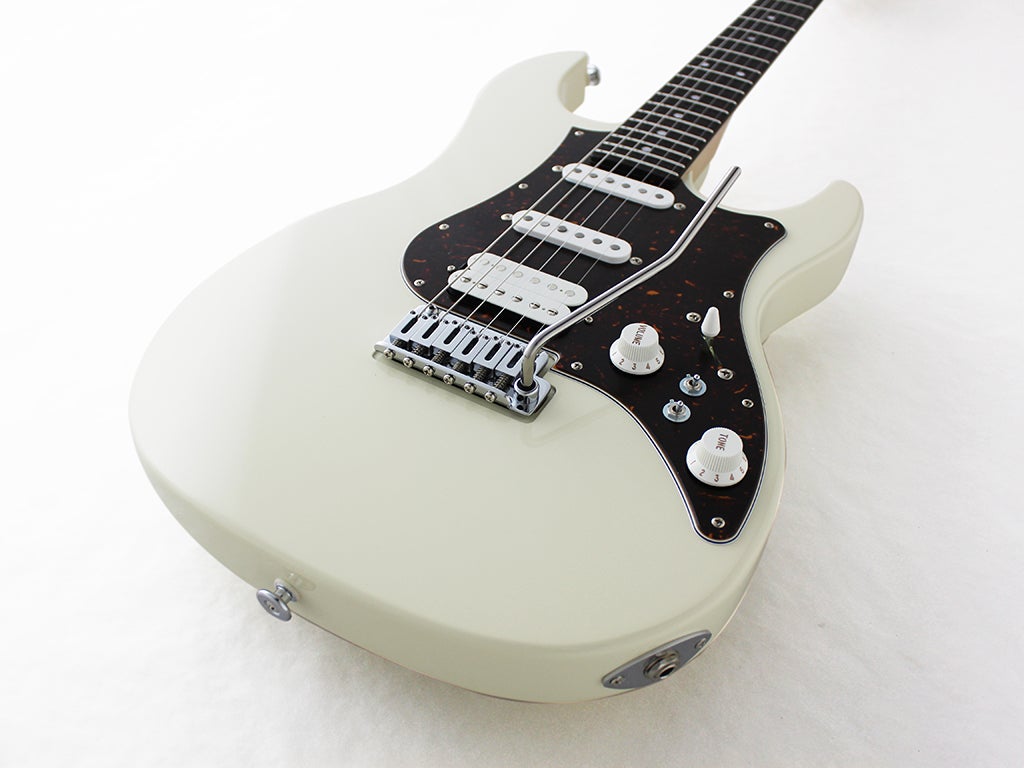 FGN Expert Odyssey EOSALR Antique White (AWH) With Hard Case, Electric Guitar for sale at Richards Guitars.