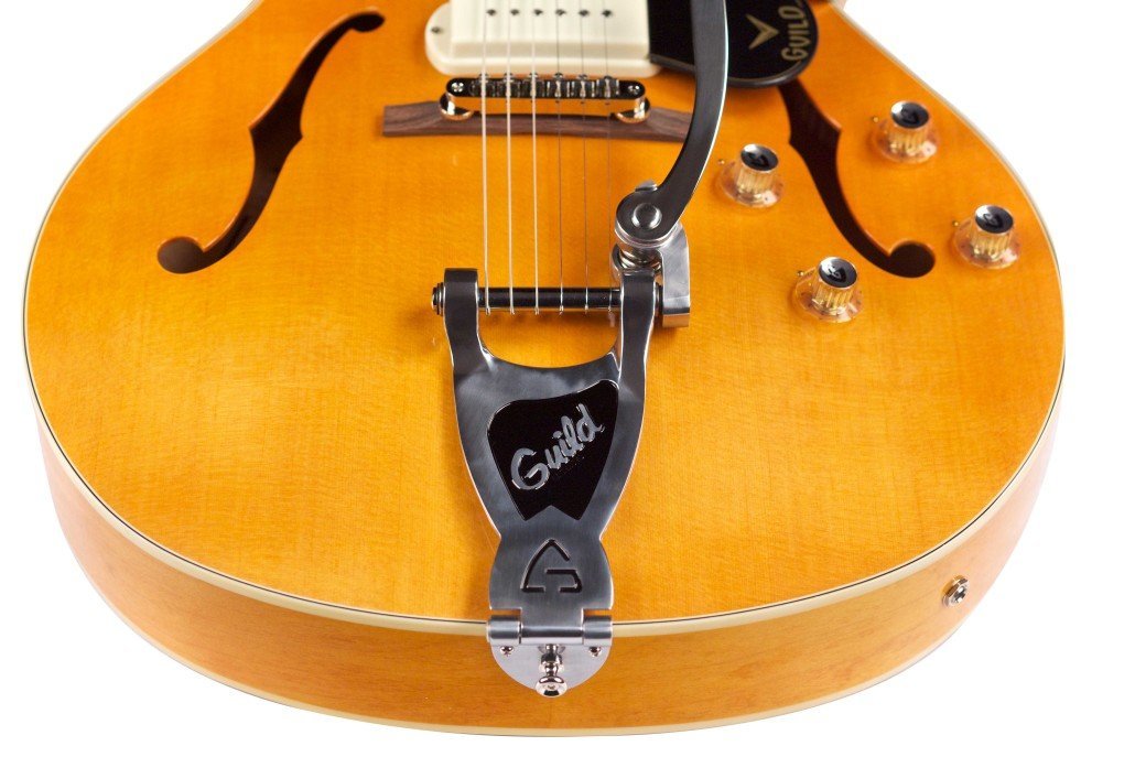 Guild  X-175B MANHATTAN BLND Blonde, Electric Guitar for sale at Richards Guitars.