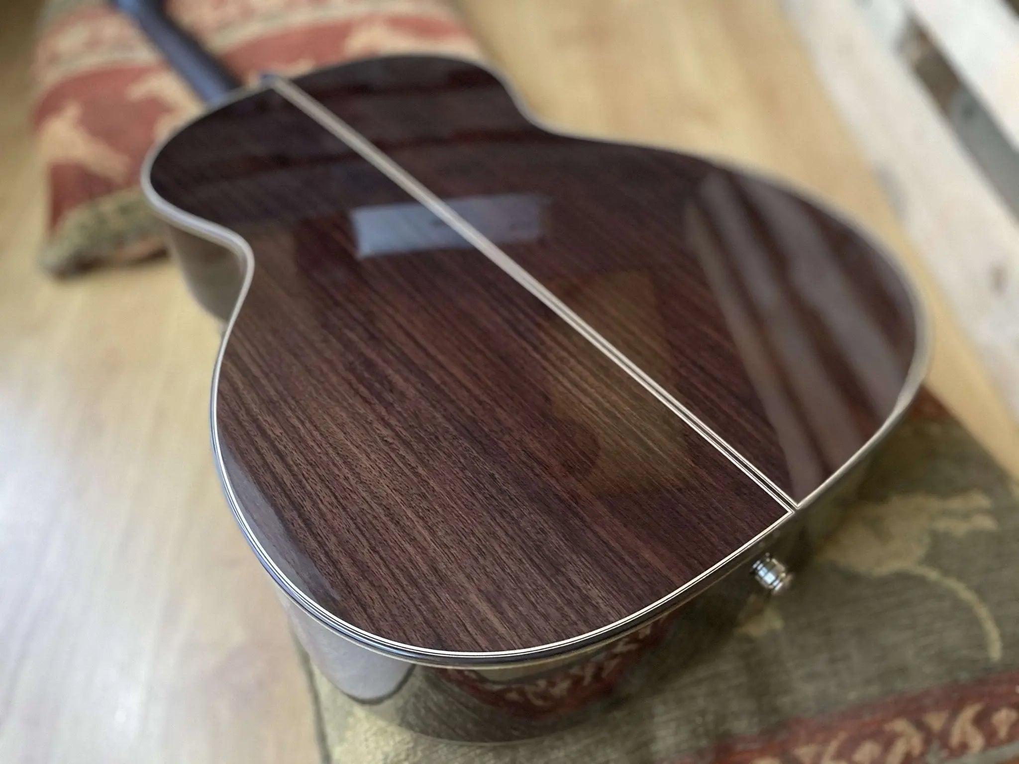 Auden Artist 45 Chester Full Body Spruce/Rosewood Full Body. - Richards Guitars Of Stratford Upon Avon