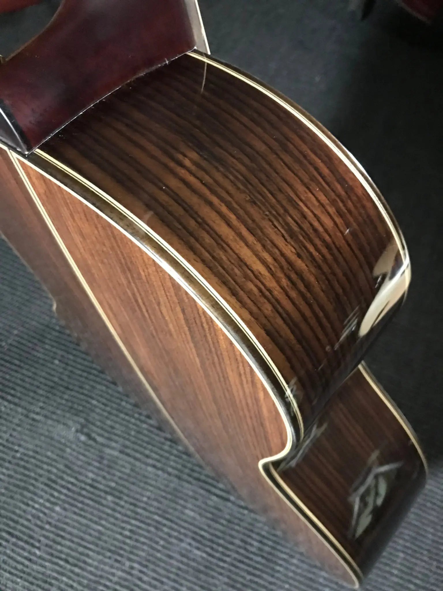 Auden Chester Rosewood Series Fully Body Cedar Top Electro Acoustic Guitar - Richards Guitars Of Stratford Upon Avon