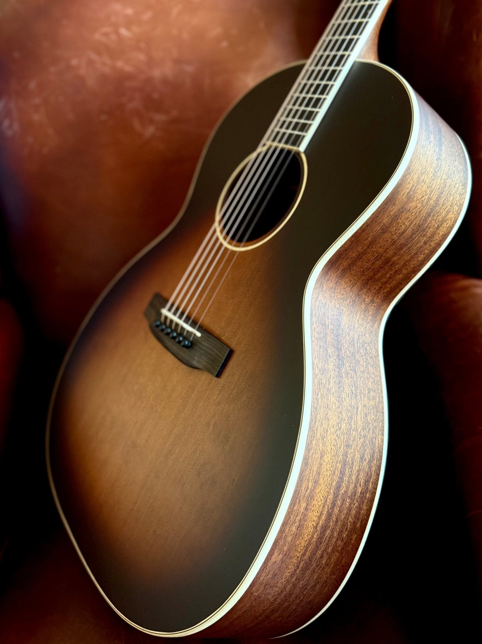 Auden Chester Tobacco Electro Acoustic Guitar - Richards Guitars Of Stratford Upon Avon