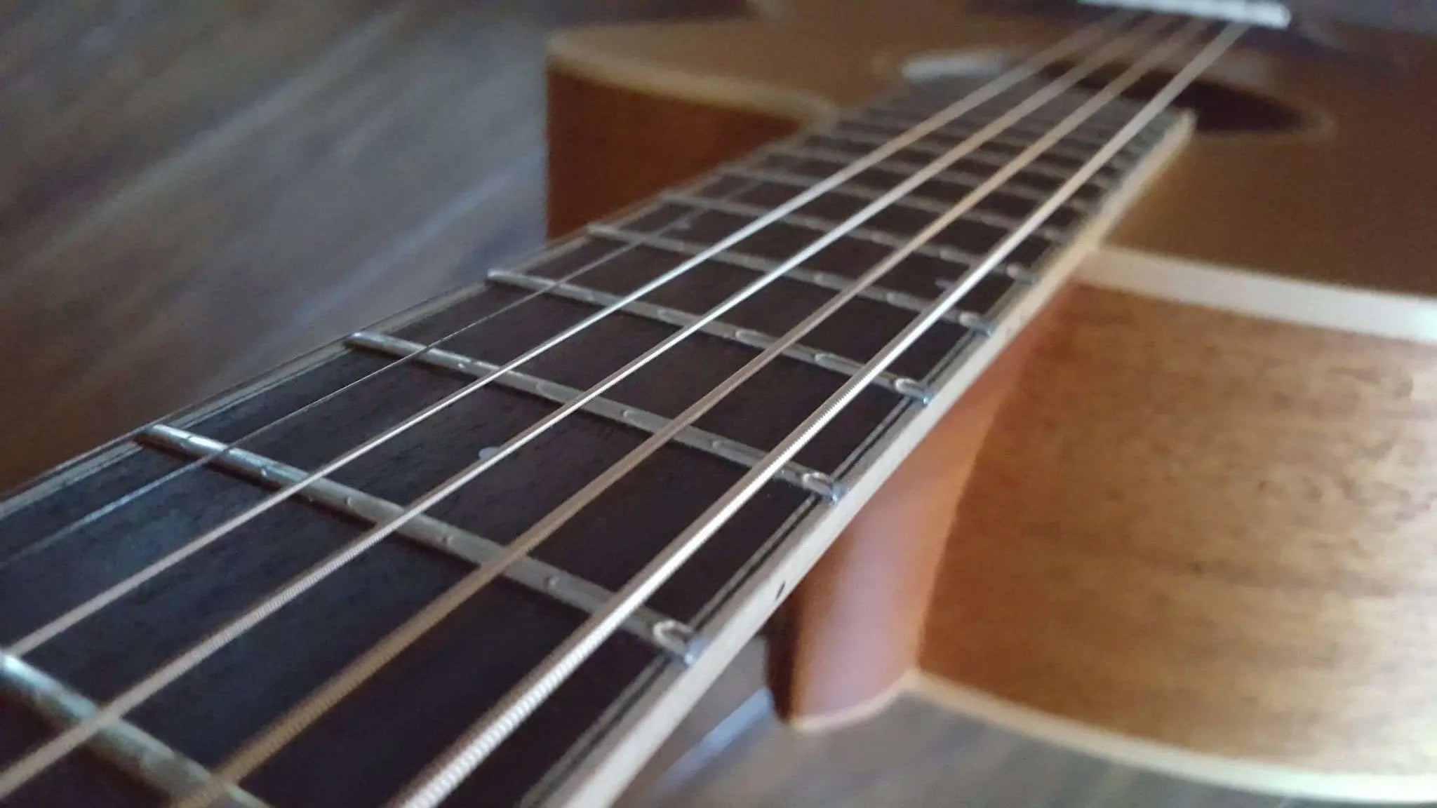 Auden Neo Chester Cutaway. - Richards Guitars Of Stratford Upon Avon