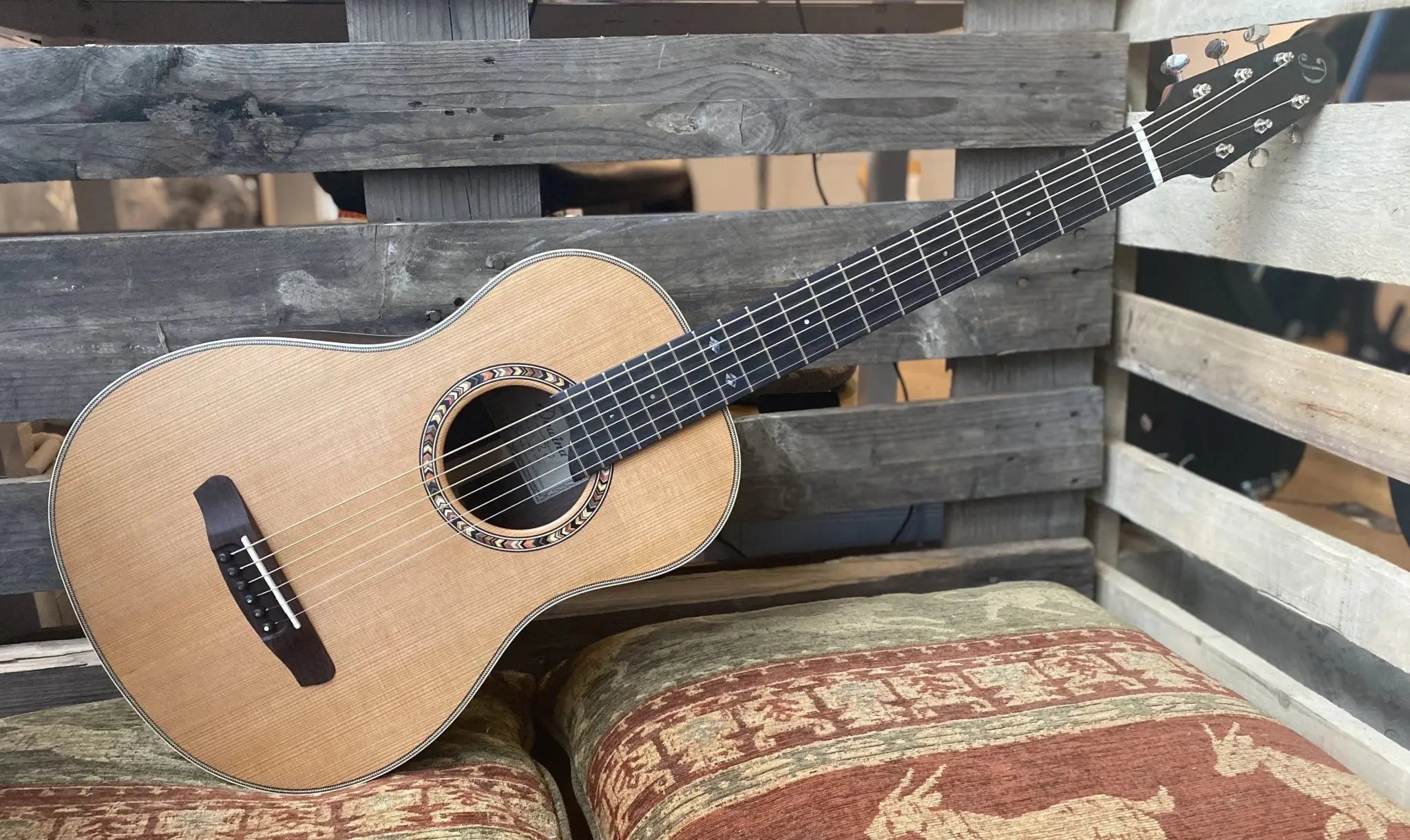 Dowina Rosewood BV - Richards Guitars Of Stratford Upon Avon