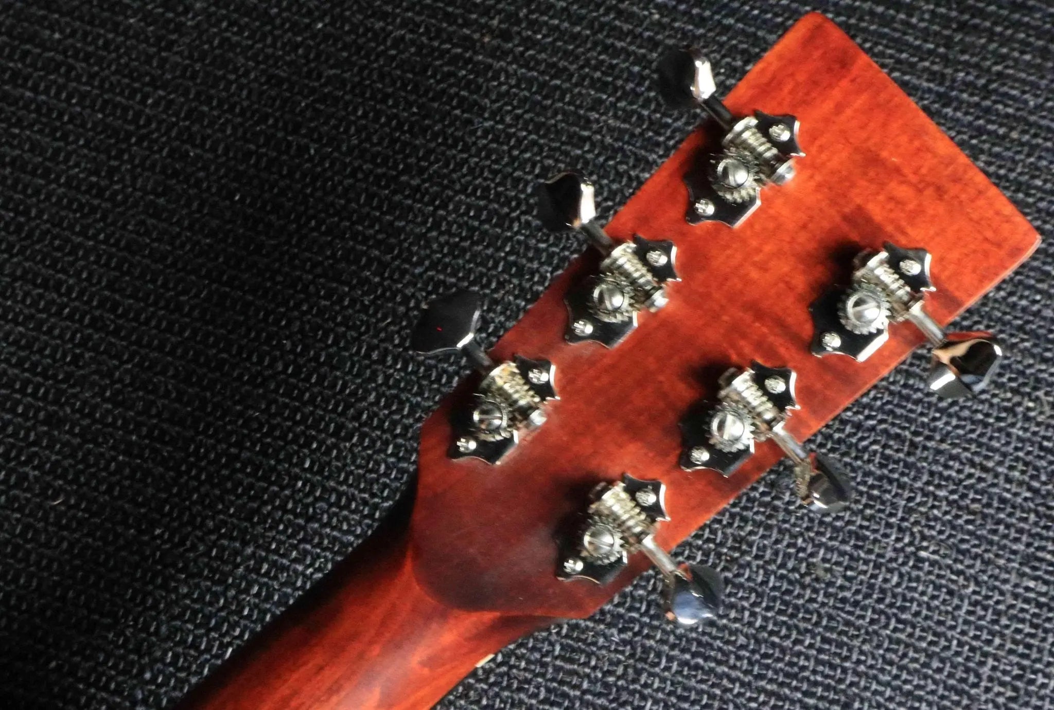 Eastman AC122 - 1CE (Price inc. Custom Pro Setup Package) - Richards Guitars Of Stratford Upon Avon