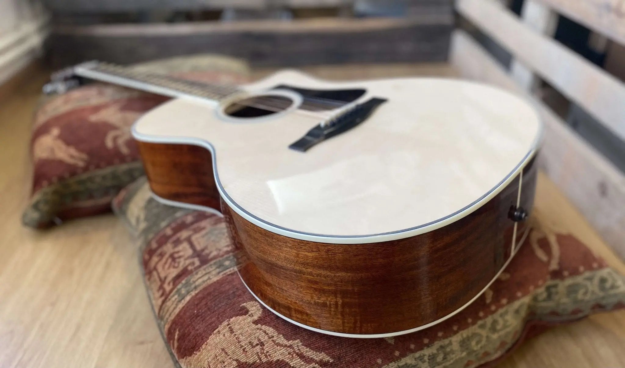 Eastman AC322CE Grand Auditorium Electro Acoustic Guitar w/ cutaway (Price inc. Custom Pro Setup Package) - Richards Guitars Of Stratford Upon Avon