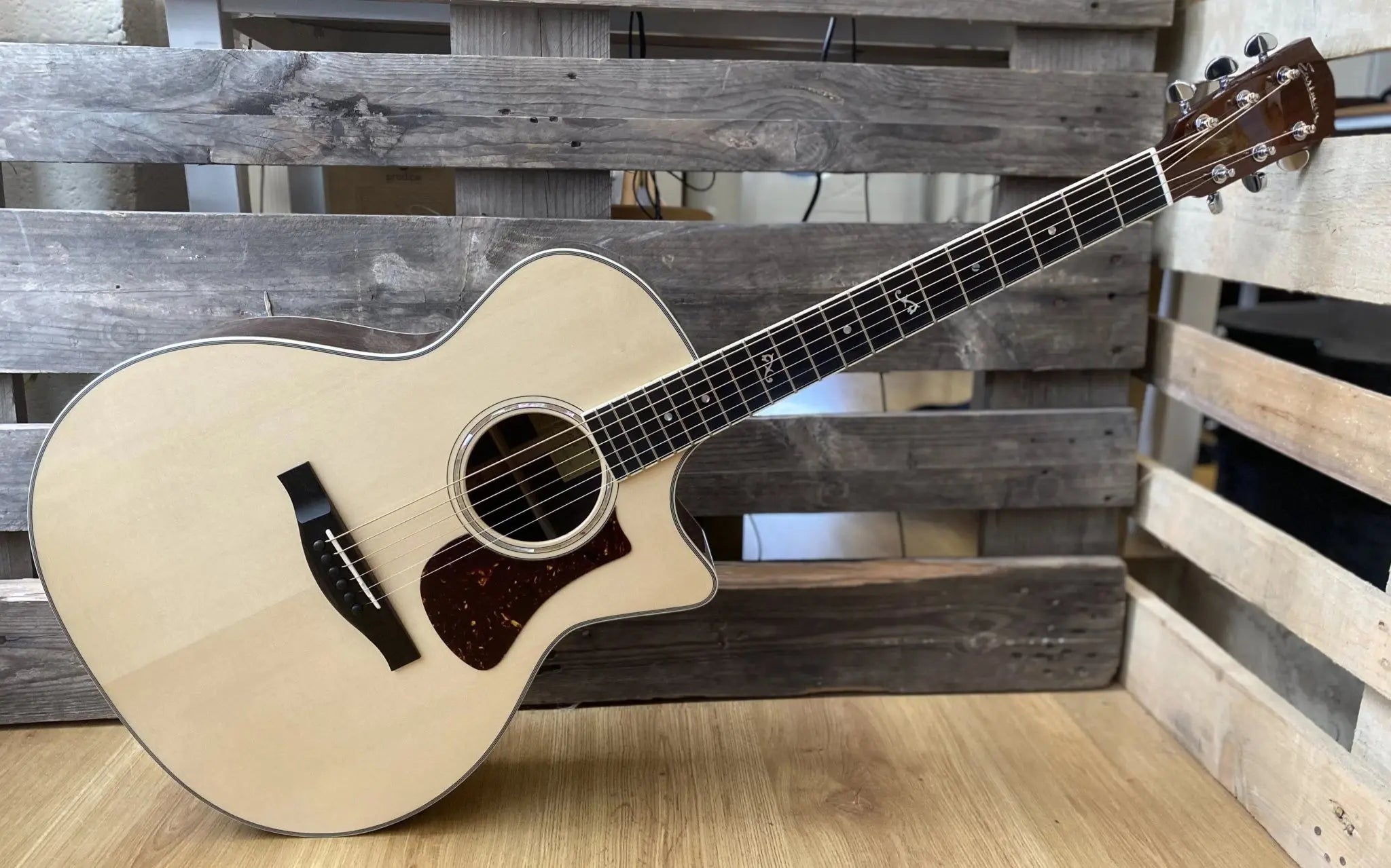 Eastman AC422CE Grand Auditorium Electro Acoustic Guitar w/ cutaway and LR Baggs VTC (Price inc. Custom Pro Setup Package) - Richards Guitars Of Stratford Upon Avon