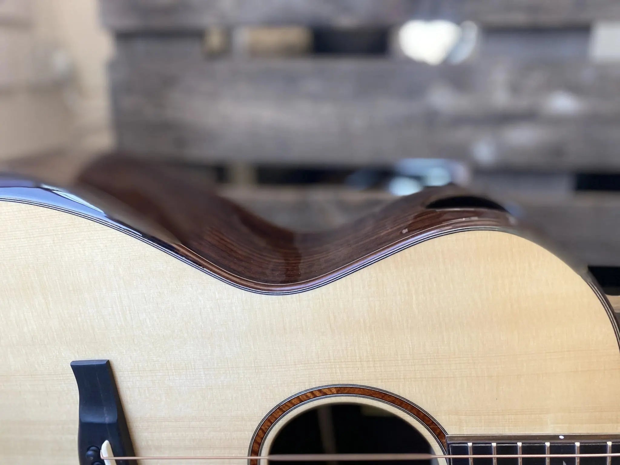 Eastman AC722CE Grand Auditorium w/ cutaway (Price inc. Custom Pro Setup Package) - Richards Guitars Of Stratford Upon Avon