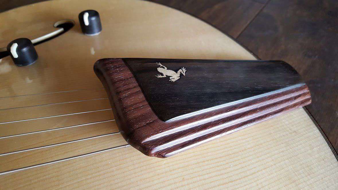 Eastman AR880CE - BD (Price inc. Custom Pro Setup Package) - Richards Guitars Of Stratford Upon Avon