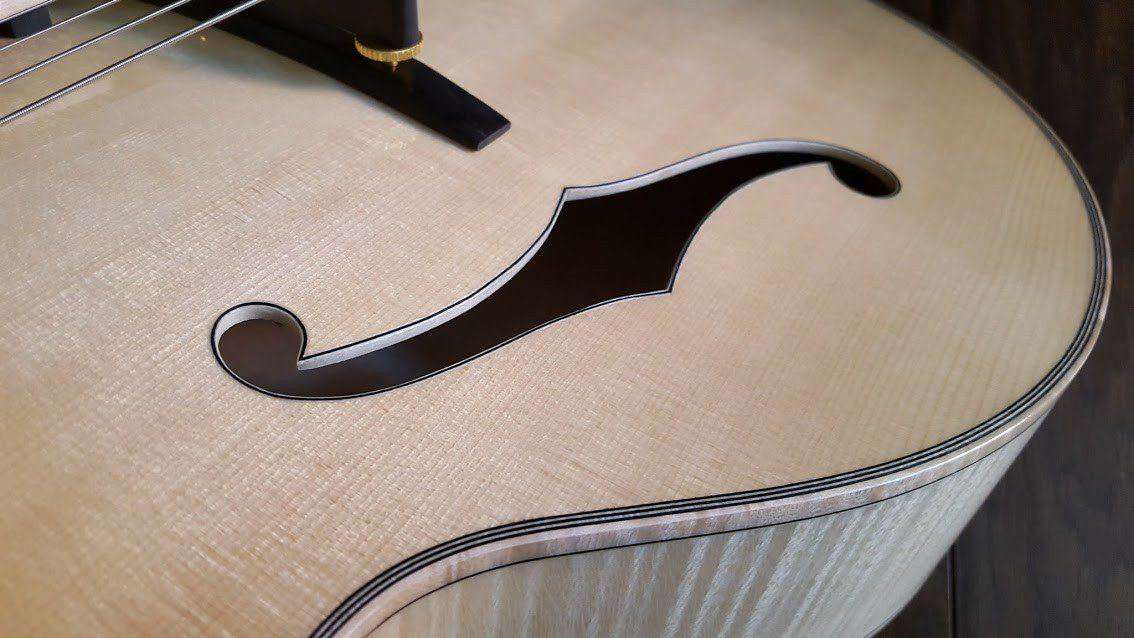 Eastman AR905CE Blonde (Price inc. Custom Pro Setup Package) - Richards Guitars Of Stratford Upon Avon