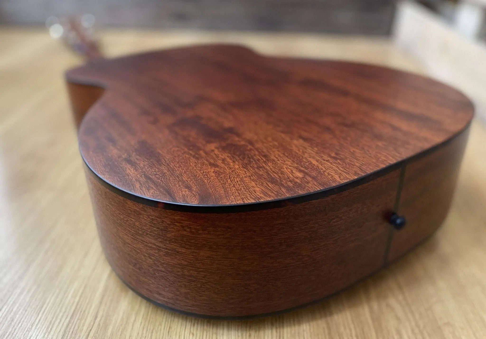 Eastman E1 OM Inc Premium Eastman Gigbag (Price inc. Custom Pro Setup Package) - Richards Guitars Of Stratford Upon Avon