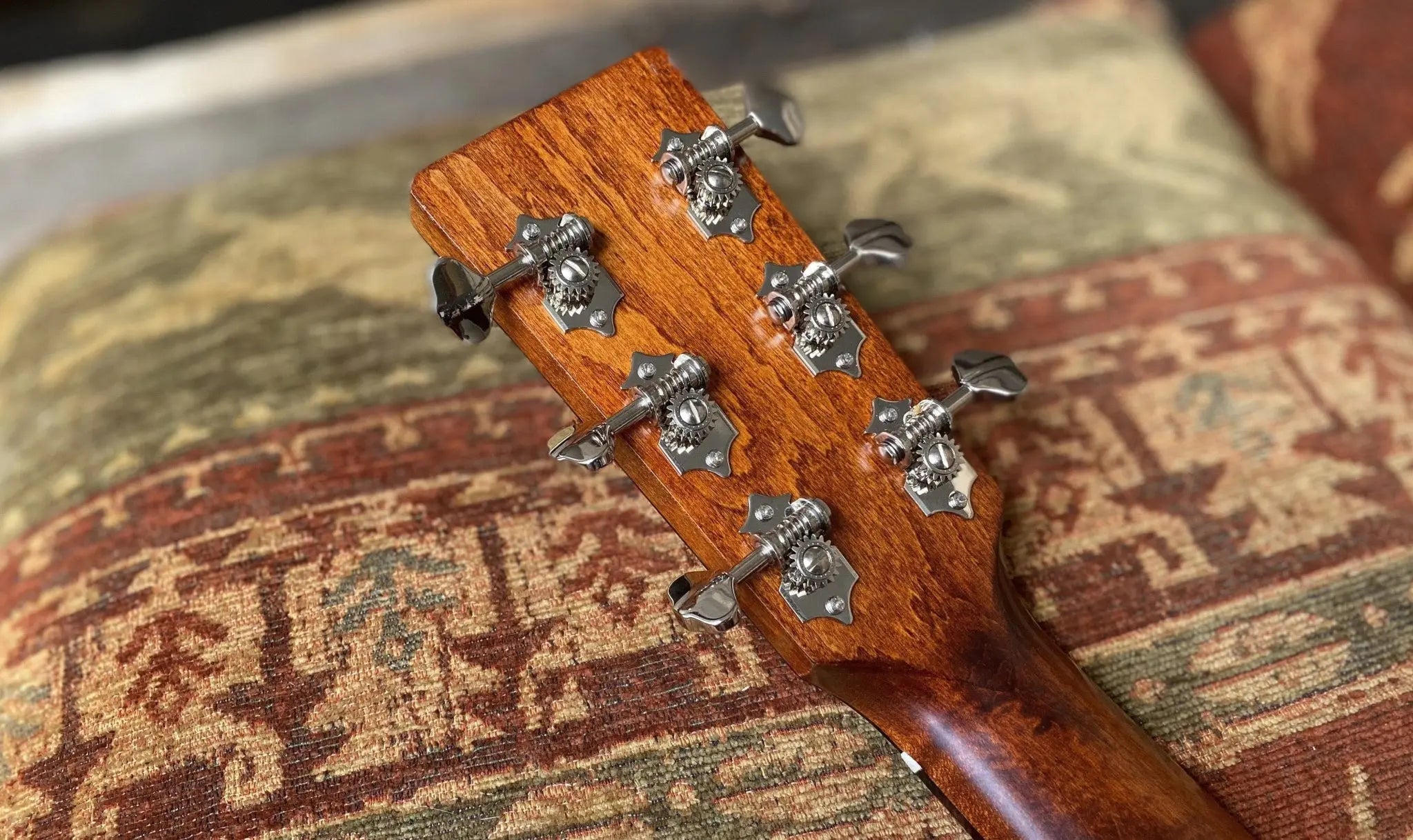 Eastman E1D Classic (Price inc. Custom Pro Setup Package) - Richards Guitars Of Stratford Upon Avon