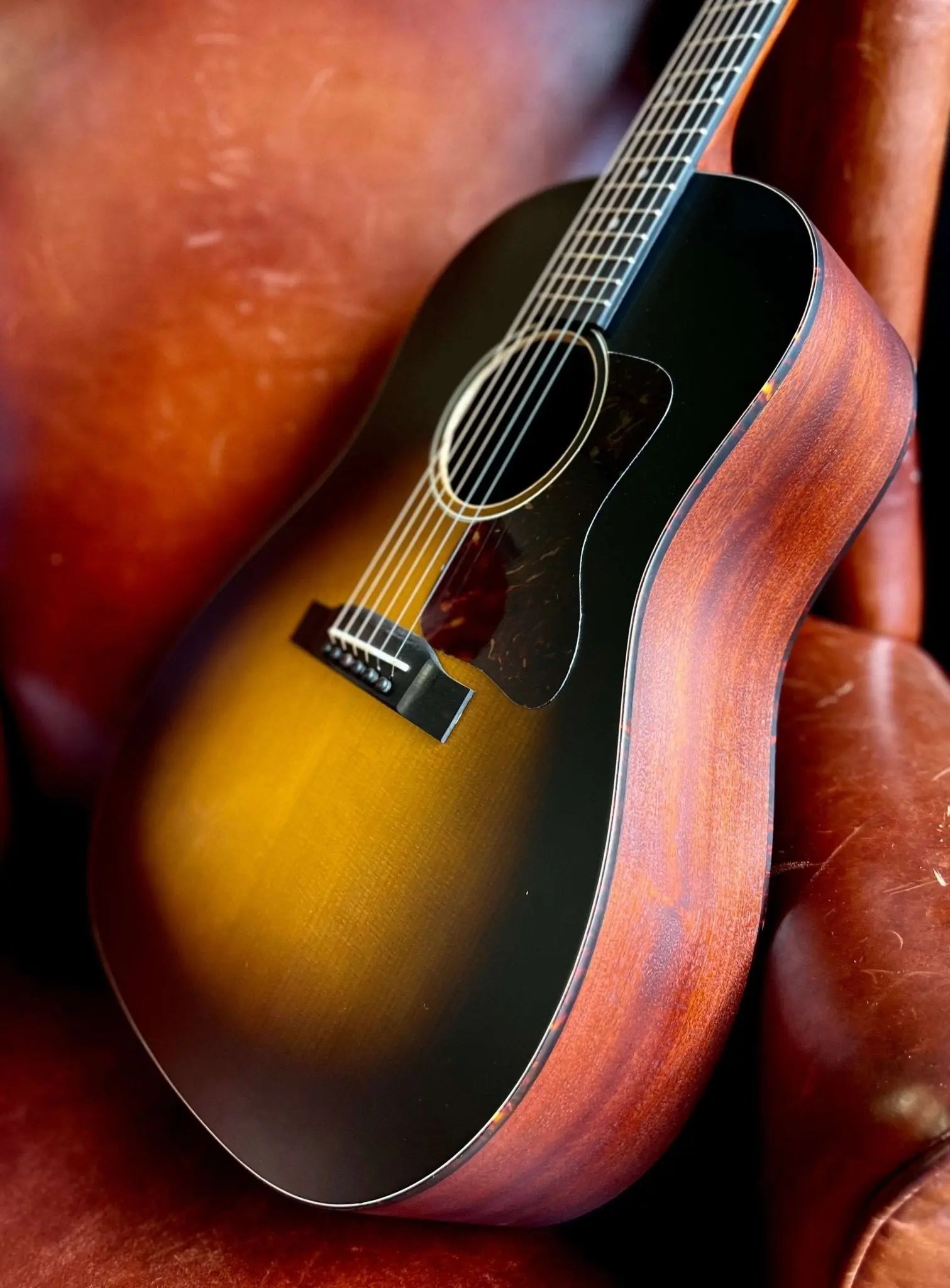 Eastman E1SS - SB, Sunburst, Acoustic Guitar (Price inc. Custom Pro Setup Package) - Richards Guitars Of Stratford Upon Avon