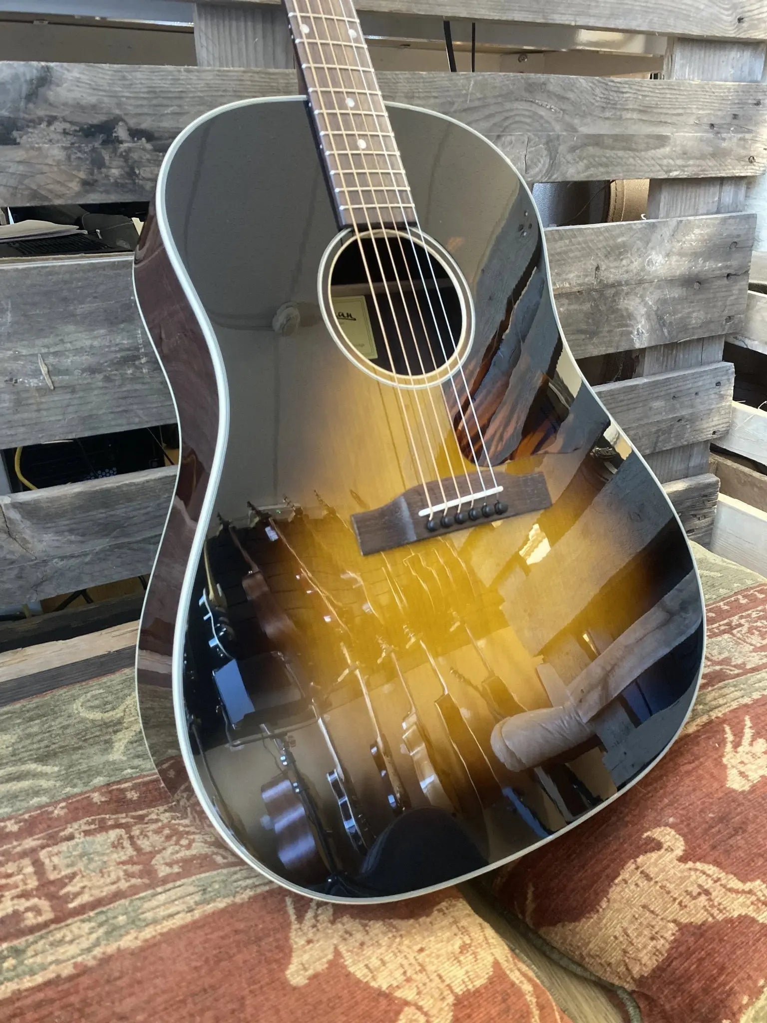Eastman E20 SS TC Slope Shoulder dreadnought (Price inc. Custom Pro Setup Package) - Richards Guitars Of Stratford Upon Avon