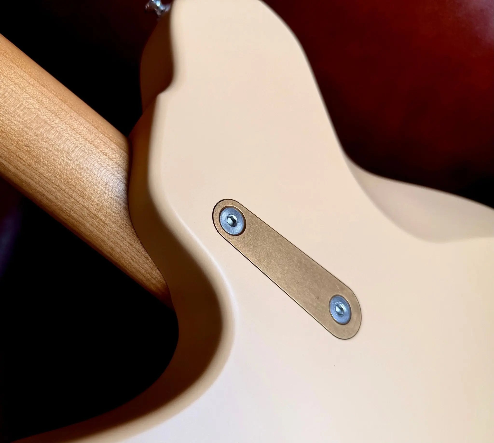 Eastman Fullertone SC52 Desert Sand (Price inc. Custom Pro Setup Package) - Richards Guitars Of Stratford Upon Avon