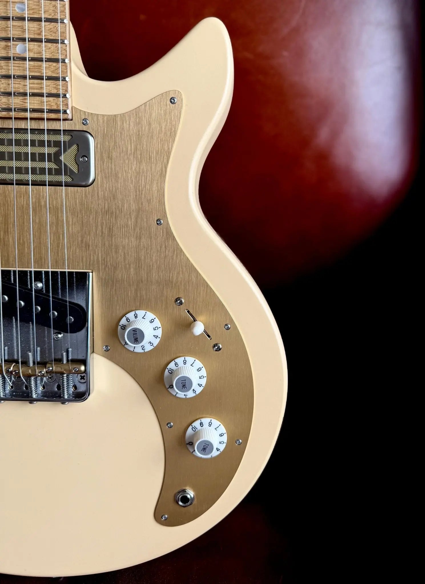 Eastman Fullertone SC52 Desert Sand (Price inc. Custom Pro Setup Package) - Richards Guitars Of Stratford Upon Avon