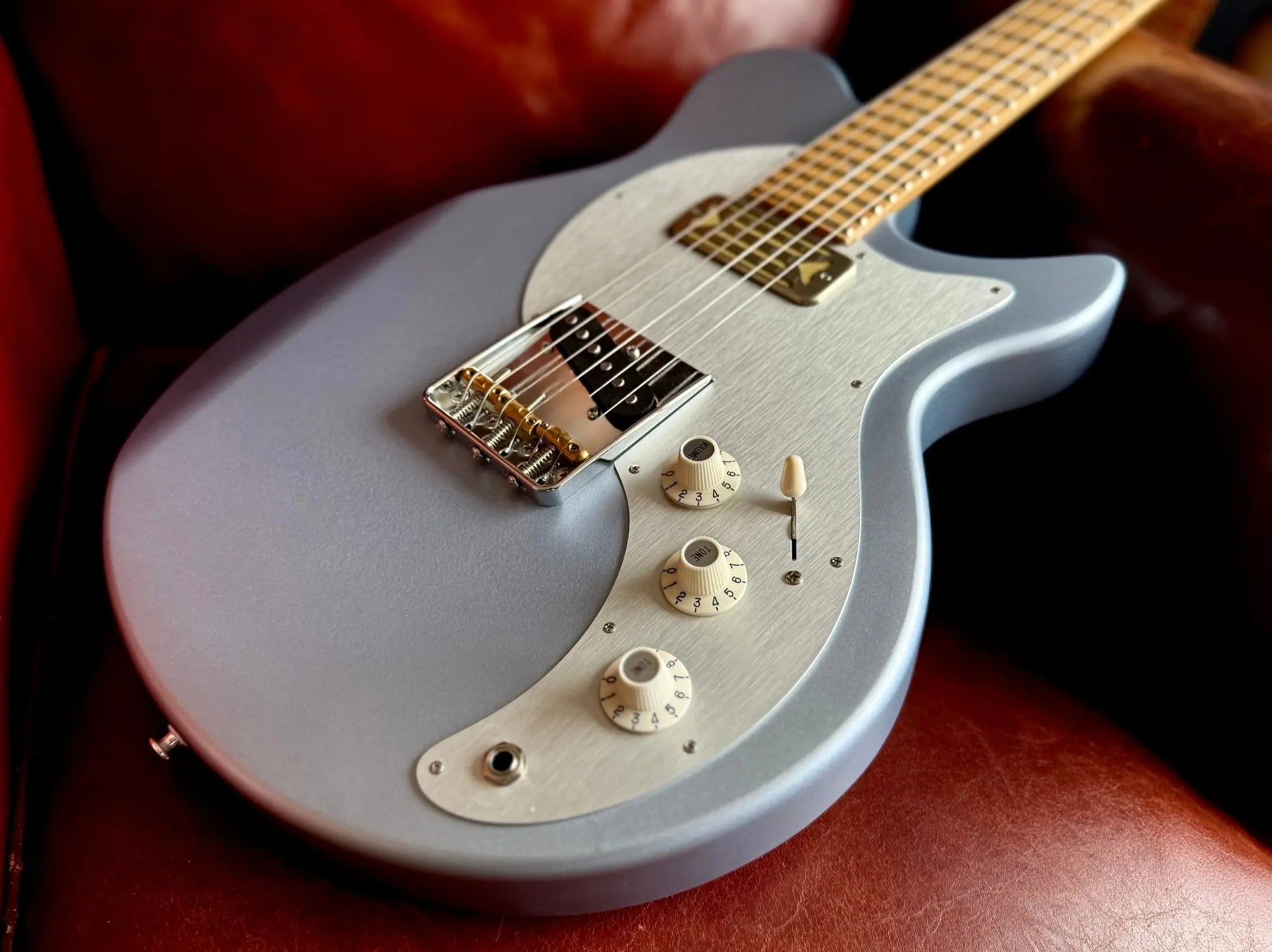 Eastman Fullertone SC52 Ice Blue Metalic (Price inc. Custom Pro Setup Package) - Richards Guitars Of Stratford Upon Avon